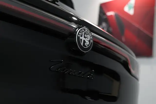 Alfa Romeo Tonale 1.5 175PS Ibrida FWD VELOCE MY26 Ansicht 31