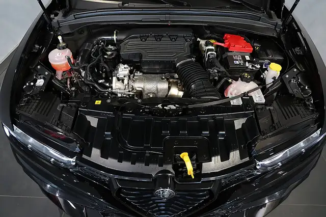 Alfa Romeo Tonale 1.5 175PS Ibrida FWD VELOCE MY26 Ansicht 28