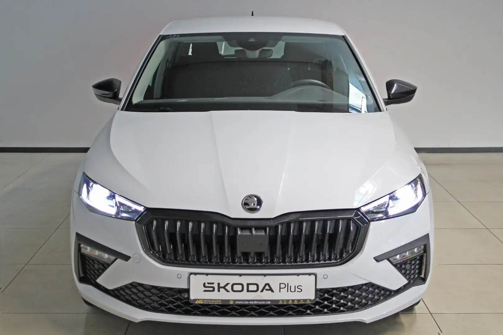 Skoda Scala 1.5 TSI Tour AHK|RCam|ACC|WSSHz|NAV|CarPlay Weiß - 2