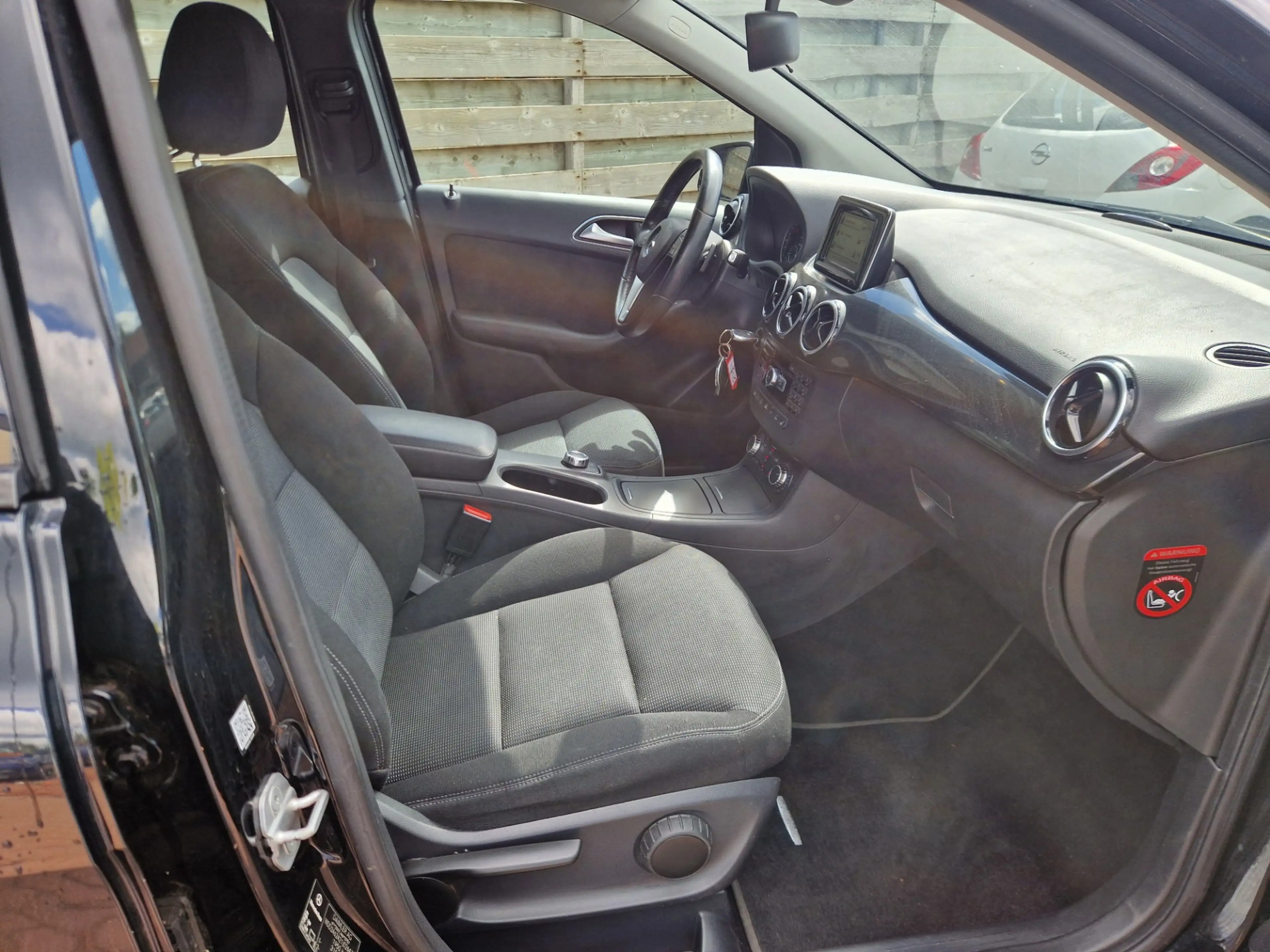 Mercedes-Benz B 180 Ambition Automaat, Navigatie — photo 3