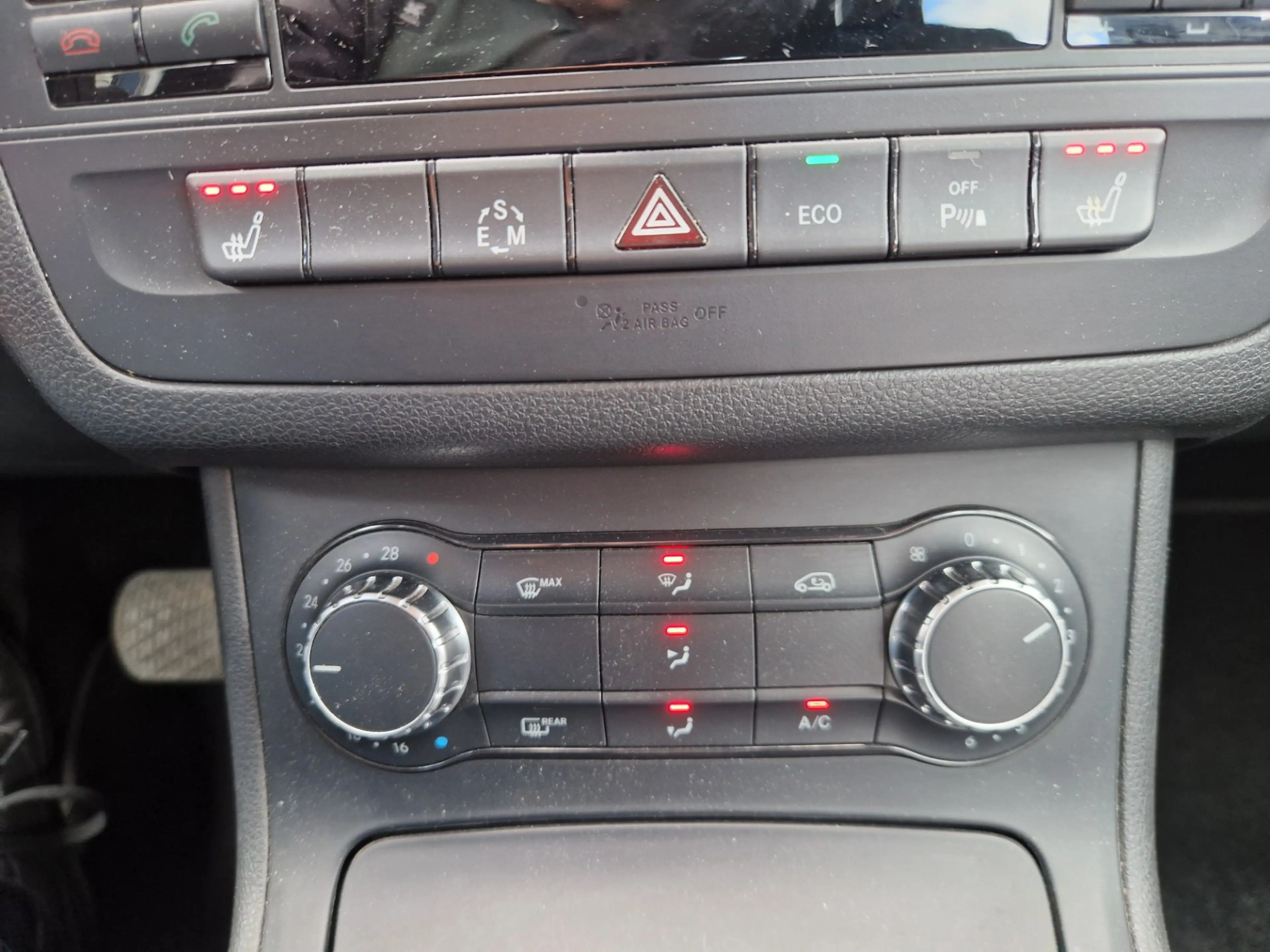 Mercedes-Benz B 180 Ambition Automaat, Navigatie — photo 10