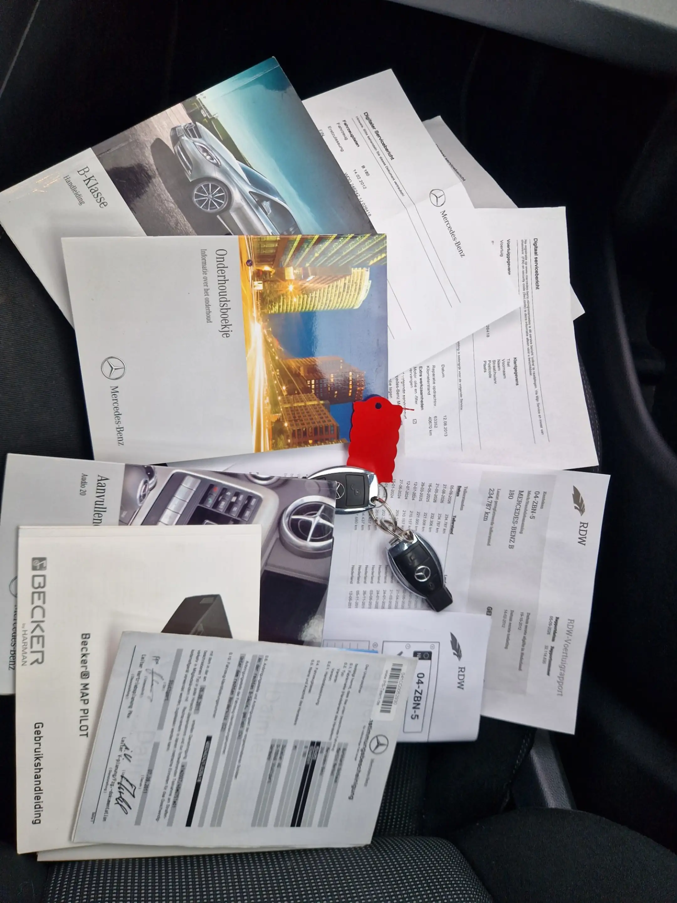 Mercedes-Benz B 180 Ambition Automaat, Navigatie — photo 21