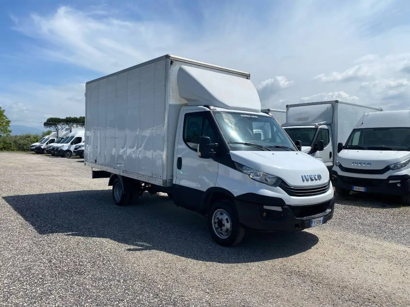 Iveco Daily 35 C14 3750 cab. E6 Blanc - 1