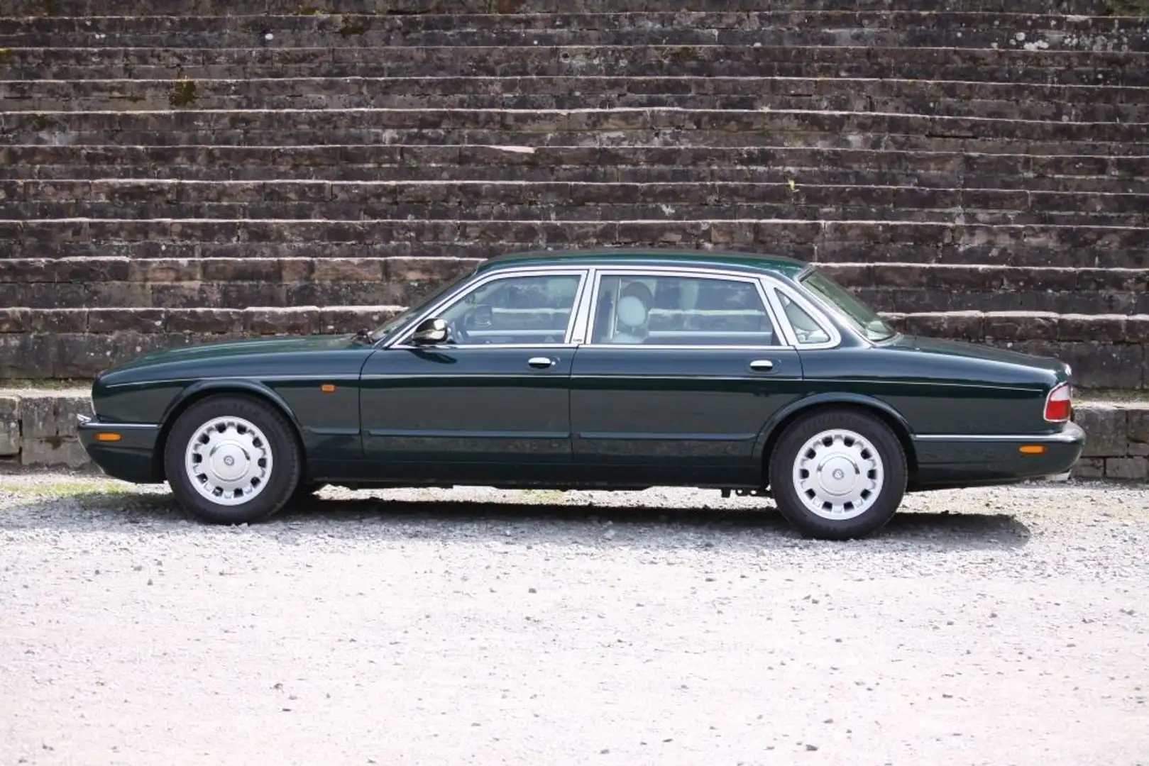 Jaguar Daimler V8 Langversion 3 Jahre Garantie Grün - 2