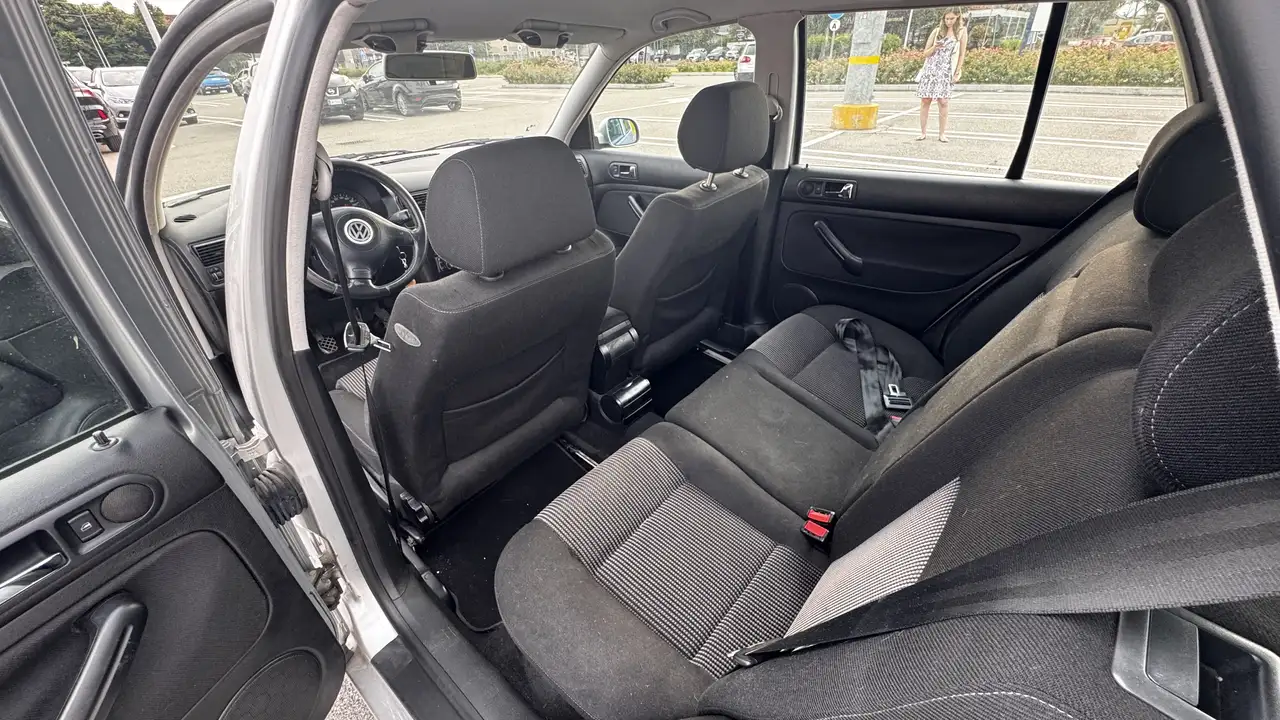 Volkswagen Golf 1.6 Highline, foto 6