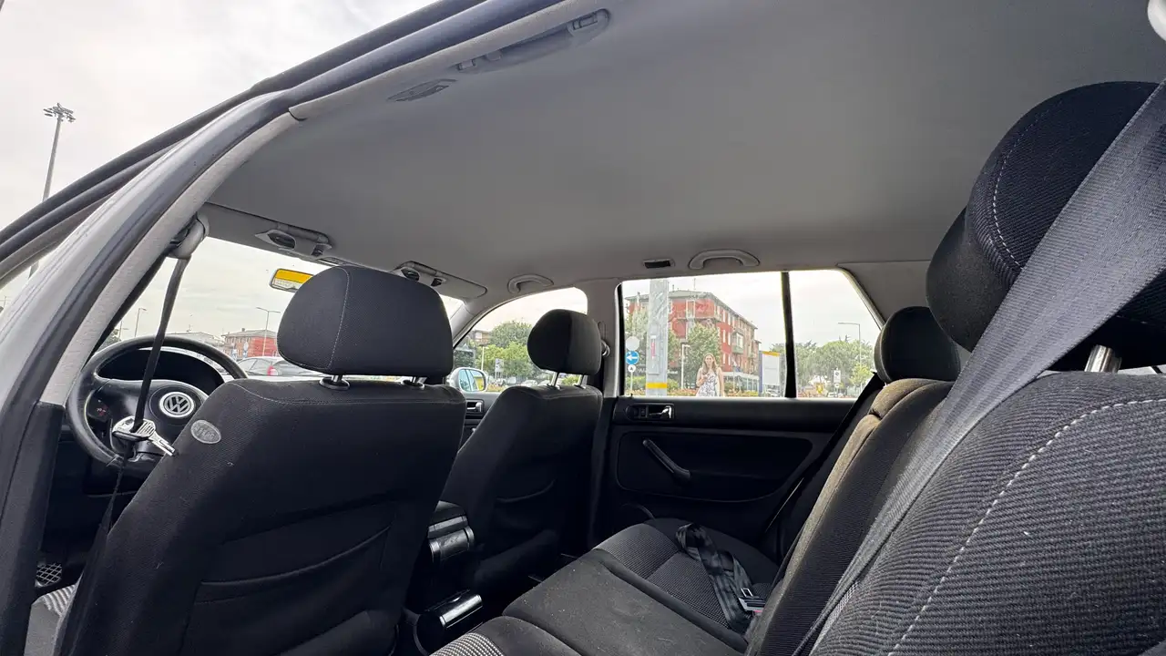 Volkswagen Golf 1.6 Highline, foto 7
