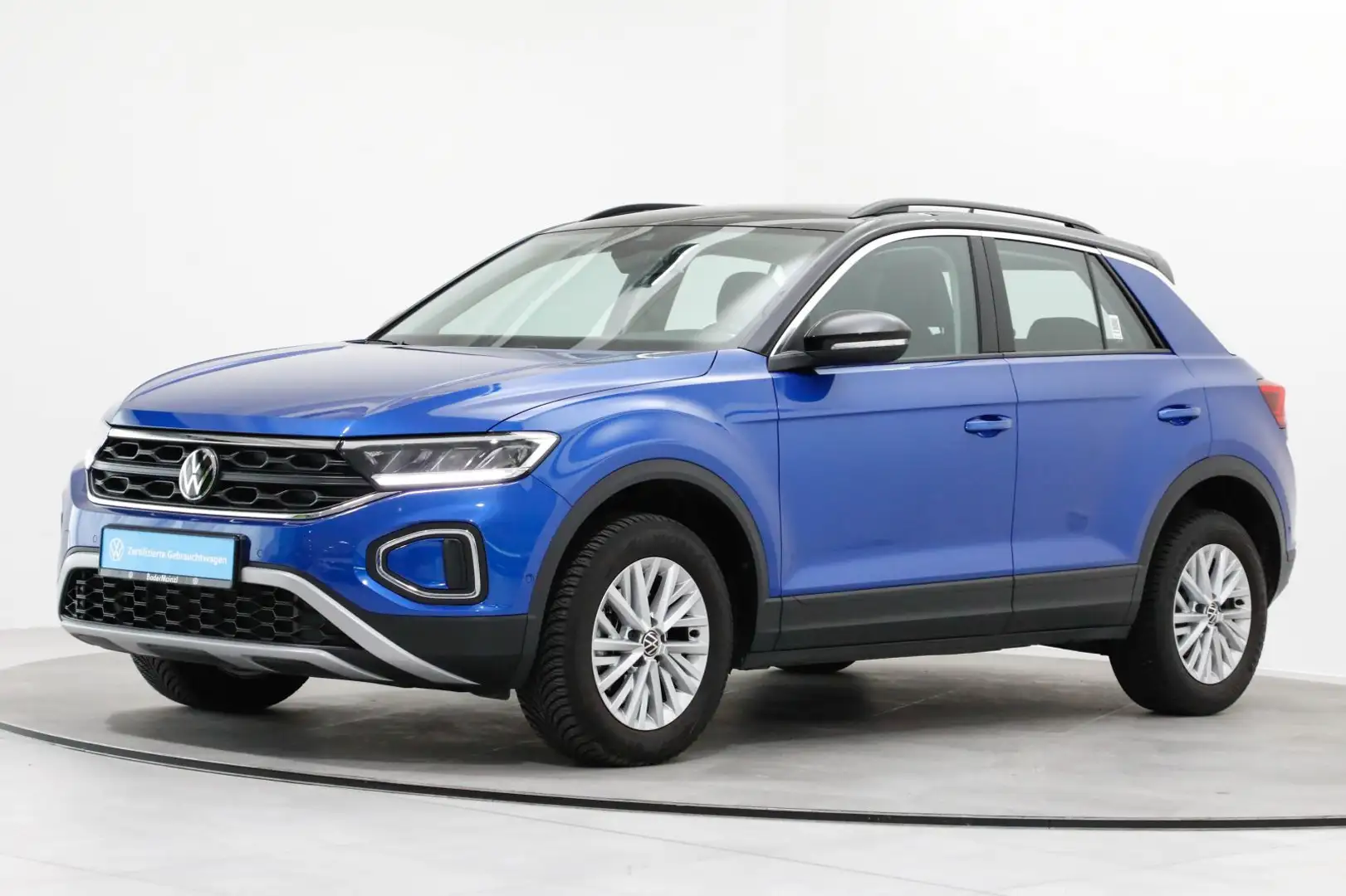 Volkswagen T-Roc 1.5 TSI DSG Life LED Navi SHZ Kamera ACC Blau - 2