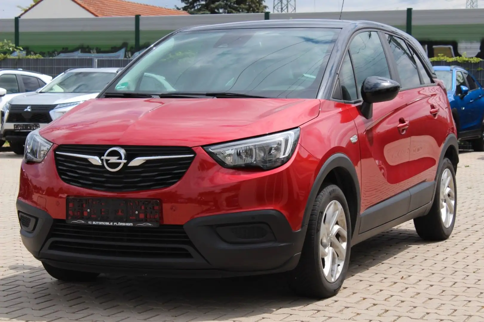 Opel Crossland X 1.2 Edition Rot - 1