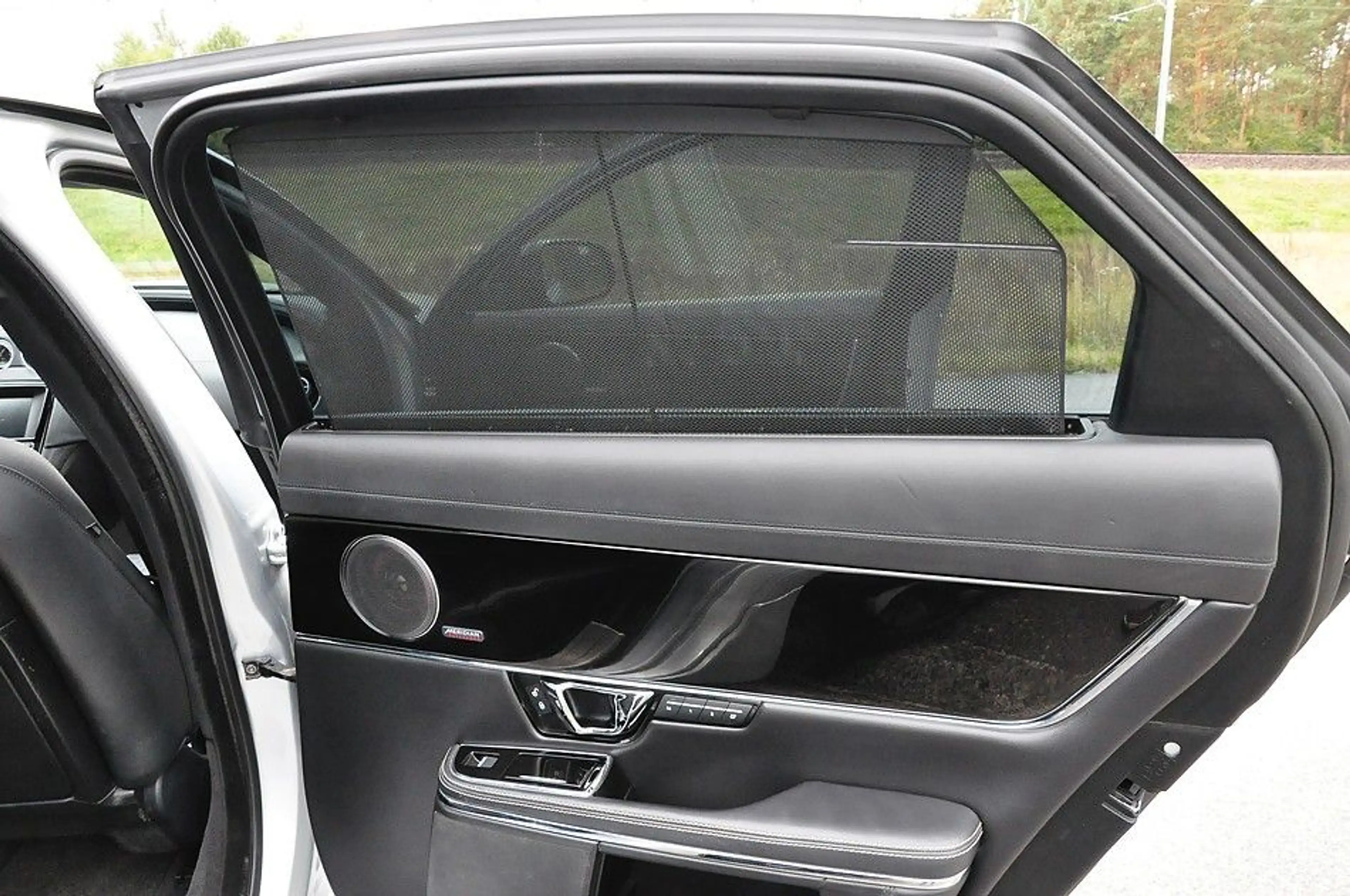 Jaguar XJ Portfolio Lang  Vollaustattung — photo 22