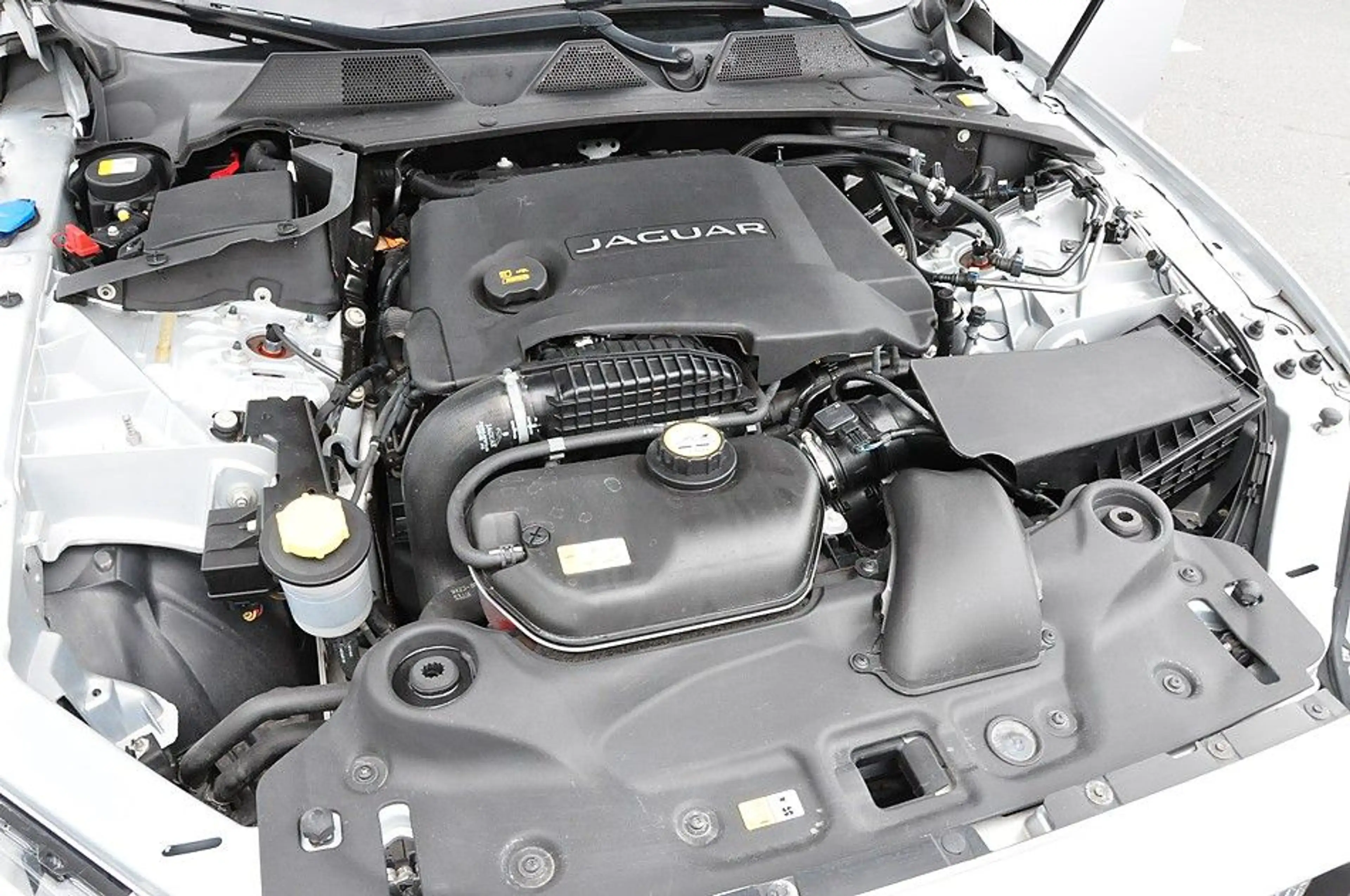 Jaguar XJ Portfolio Lang  Vollaustattung — photo 31