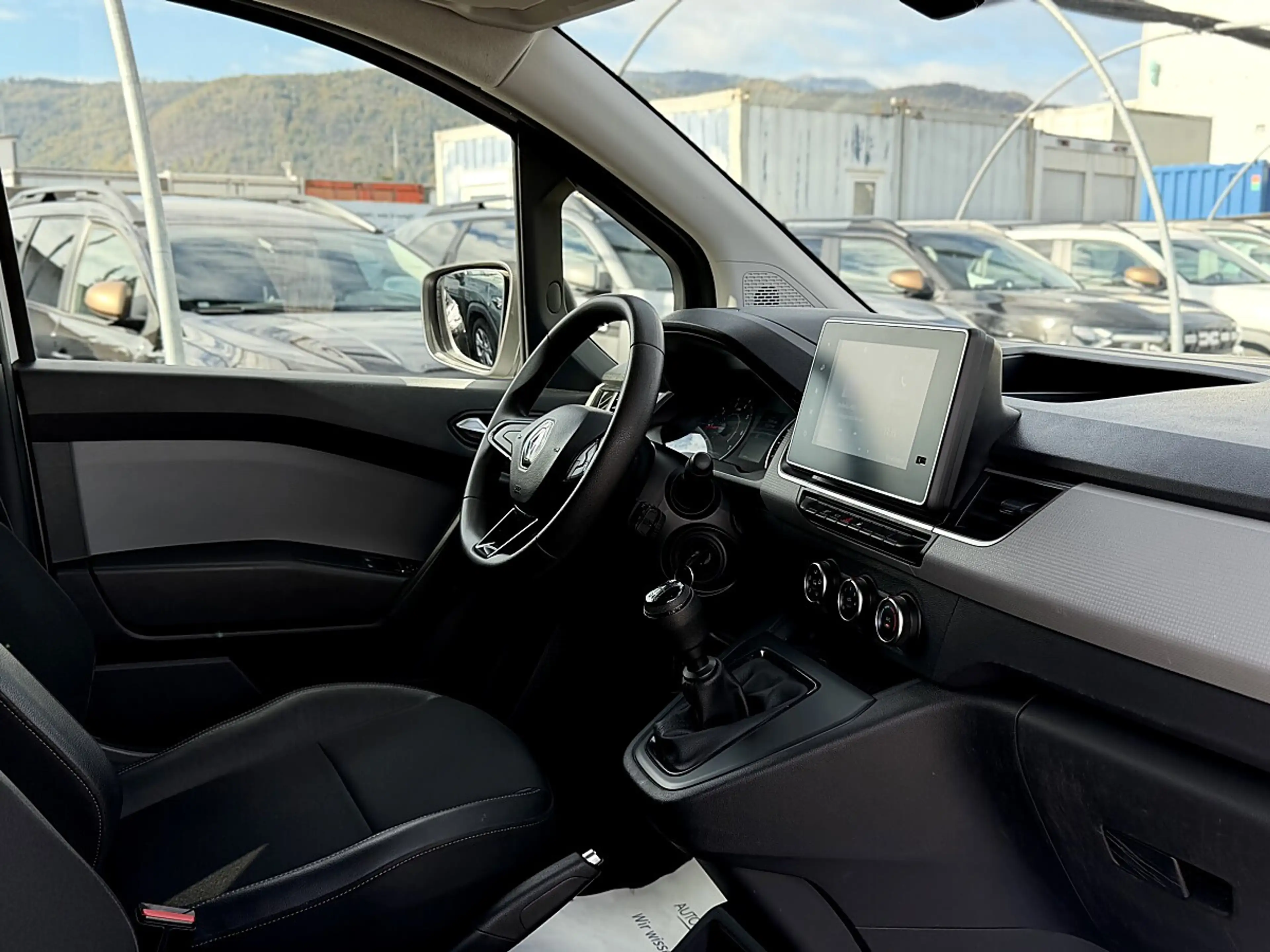 Renault Kangoo Van Edition One dCi95 L1 mittel AHK PDC 8-fach ... — photo 11