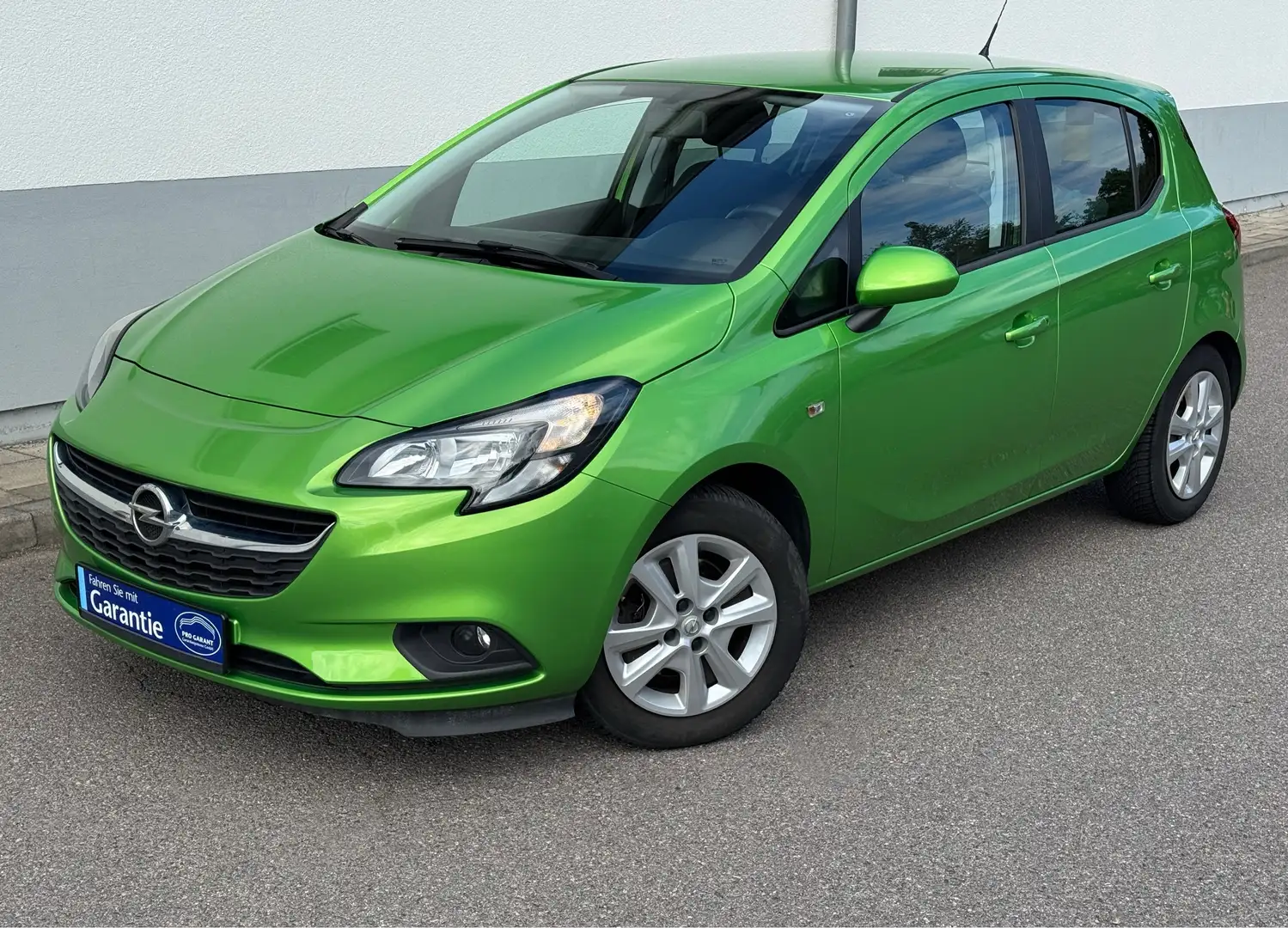 Opel Corsa STYLE EDITION*90PS*GARANTIE*INSPEKTION NEU*FINANZ. Grün - 1