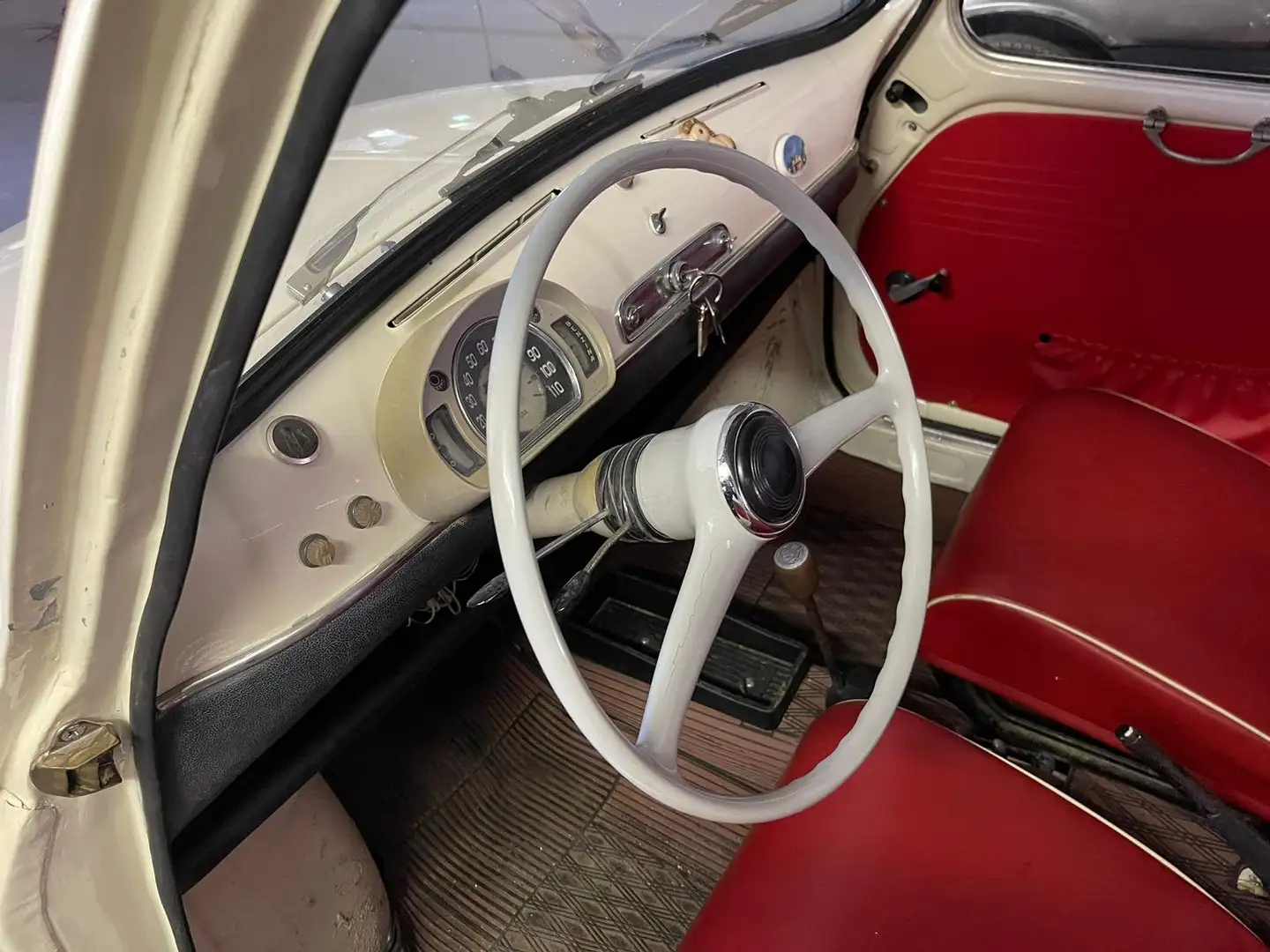 Fiat 600 D Beige - 2