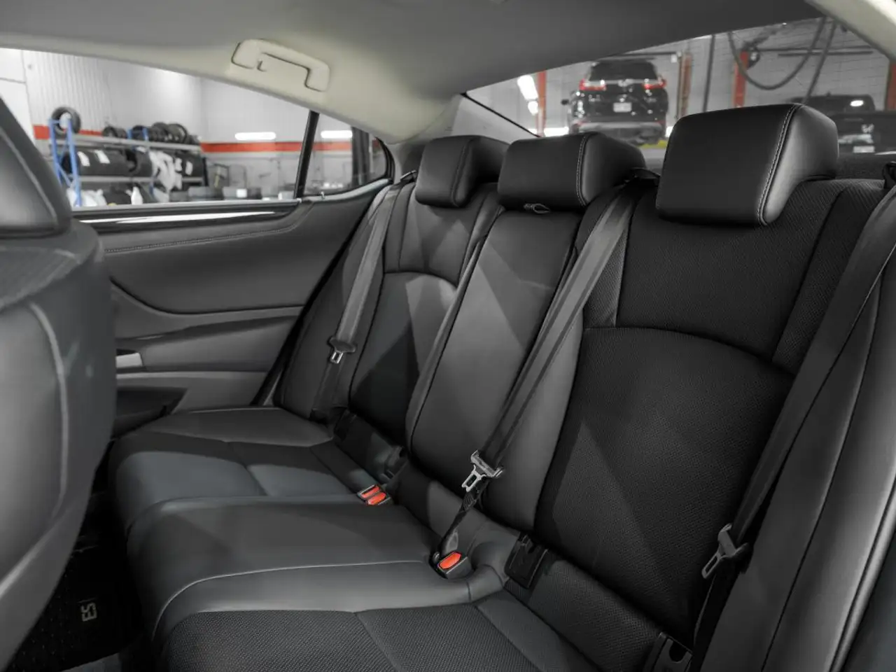 Lexus ES photo Lexus ES