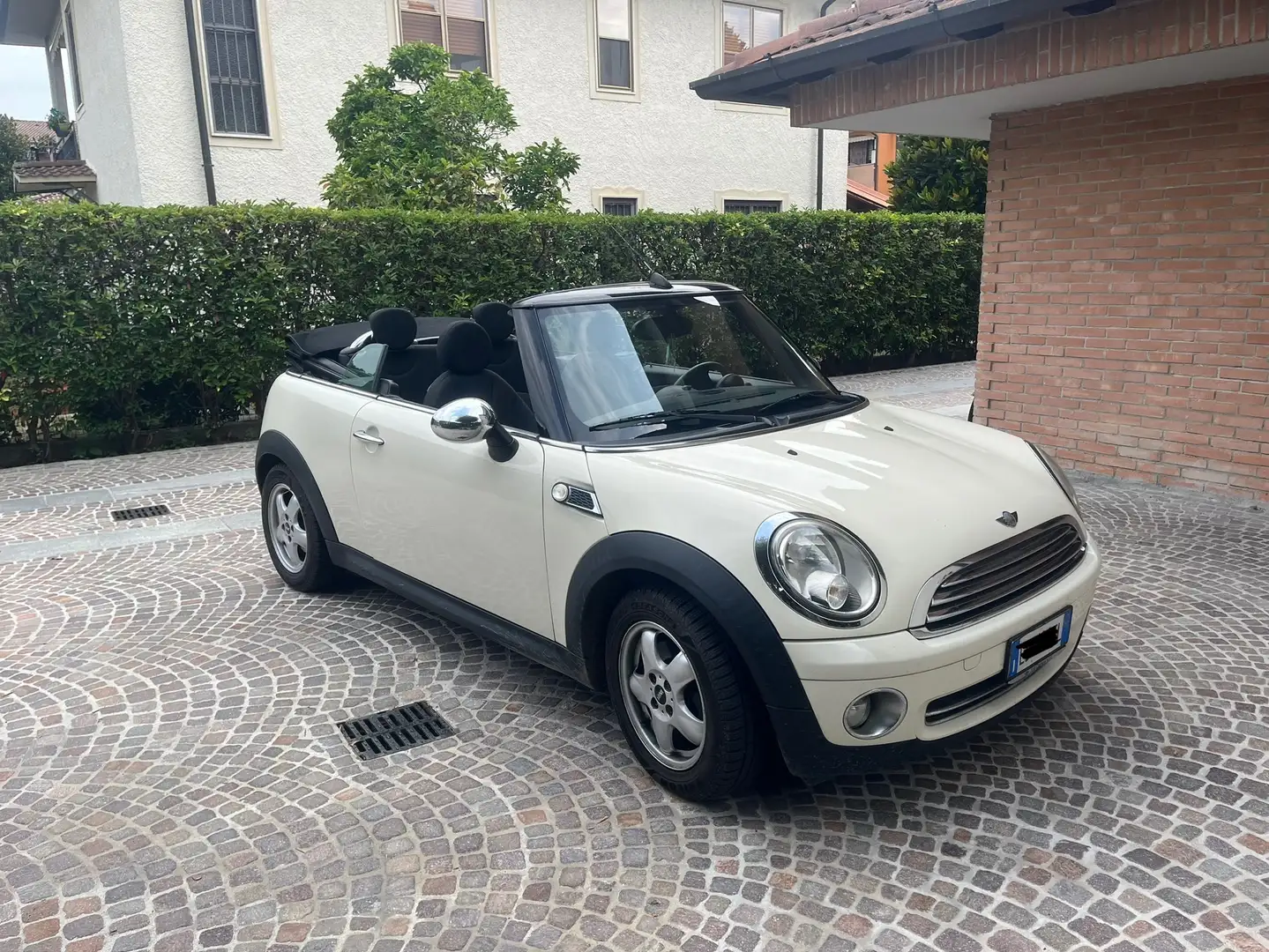 MINI One Cabrio Mini III R57 2007 Cabrio 1.6 98cv Bianco - 1