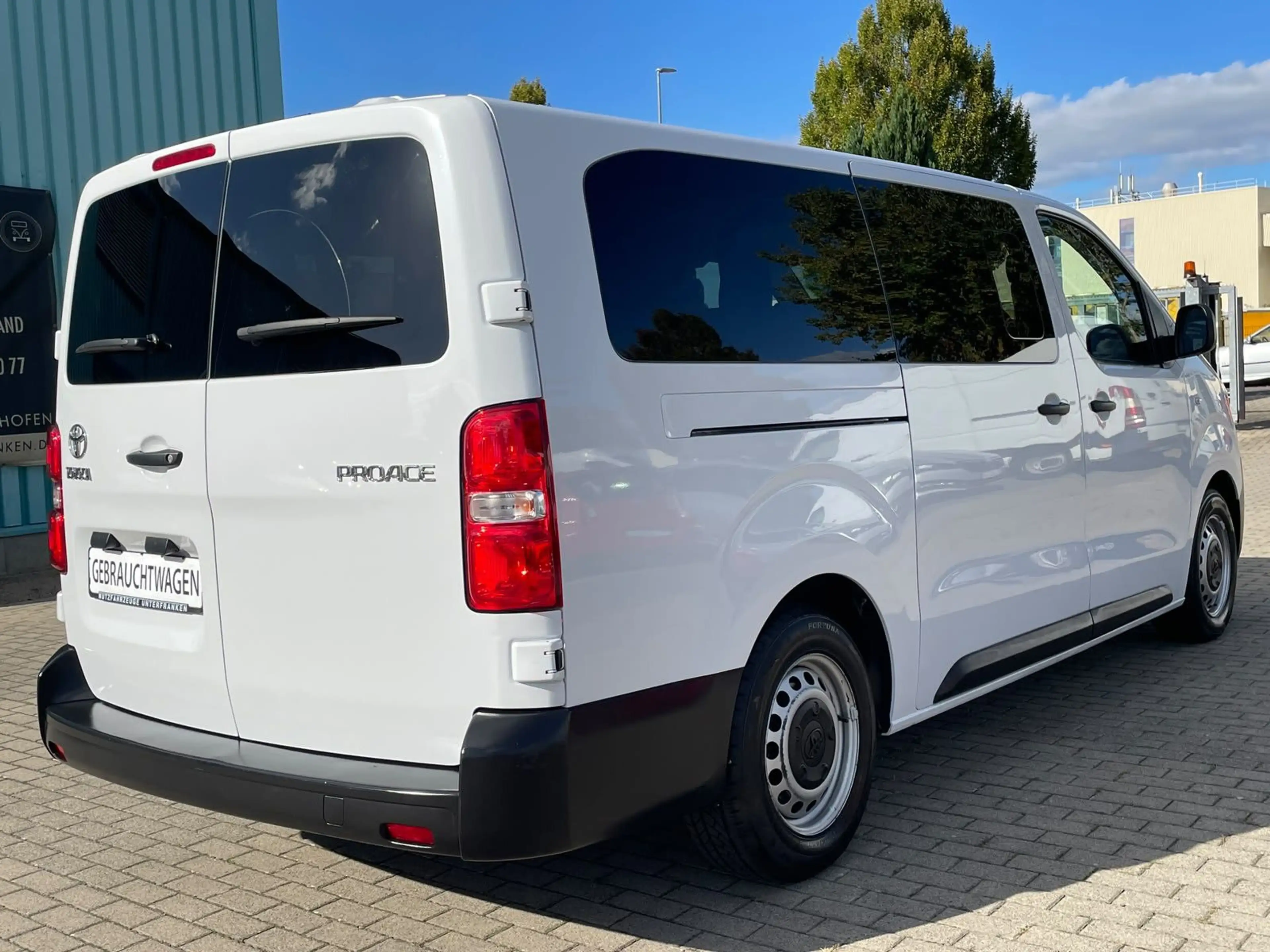 Toyota Proace Kombi L2 LANG/9-SITZER+FLÜGELTÜREN+KLIMA — photo 5