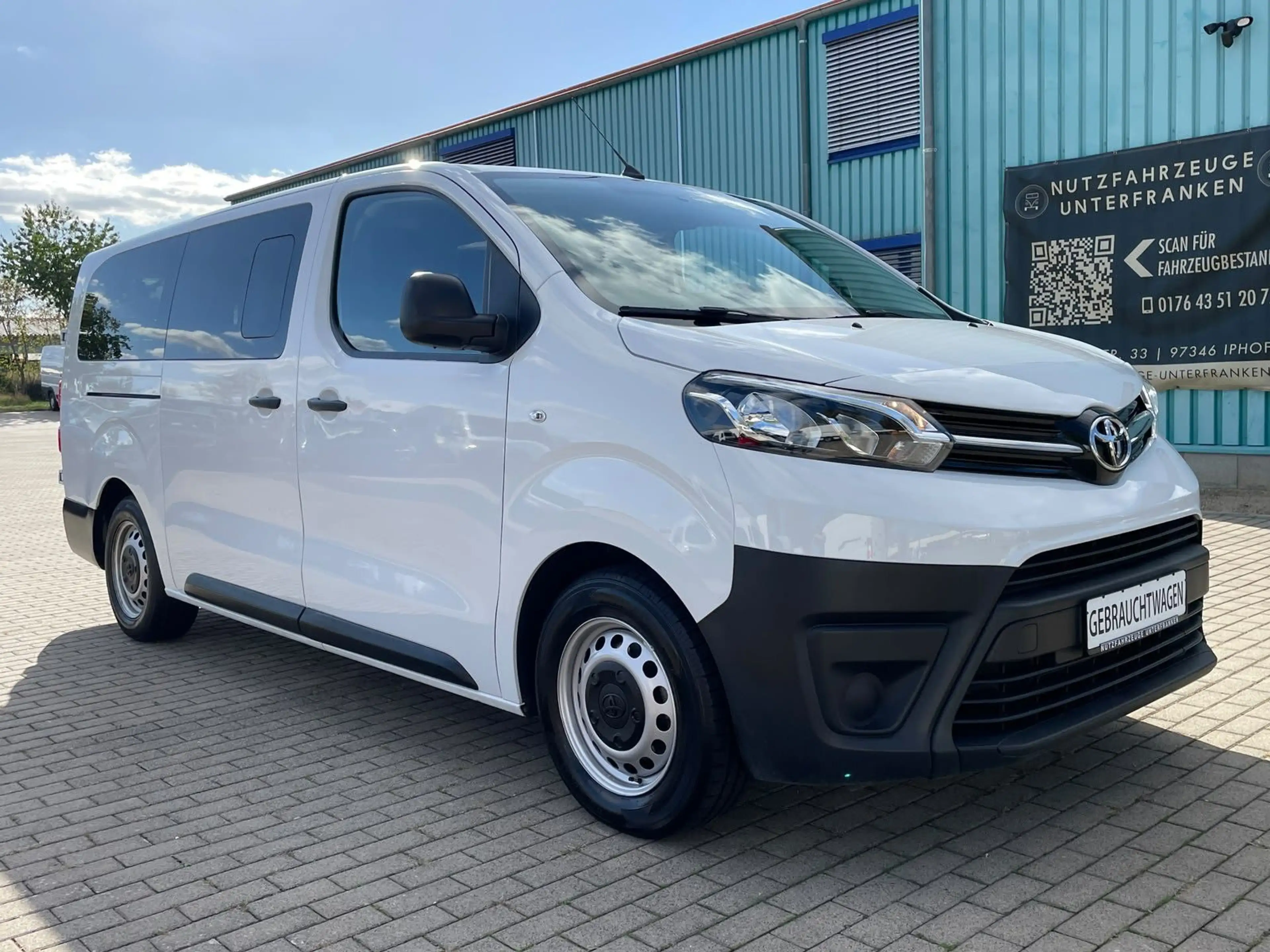 Toyota Proace Kombi L2 LANG/9-SITZER+FLÜGELTÜREN+KLIMA
