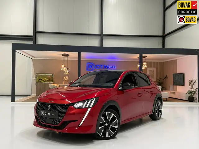 Peugeot 208 GT 100PK Aut. Navi Pdc Leder 360° camera Carbon 3D