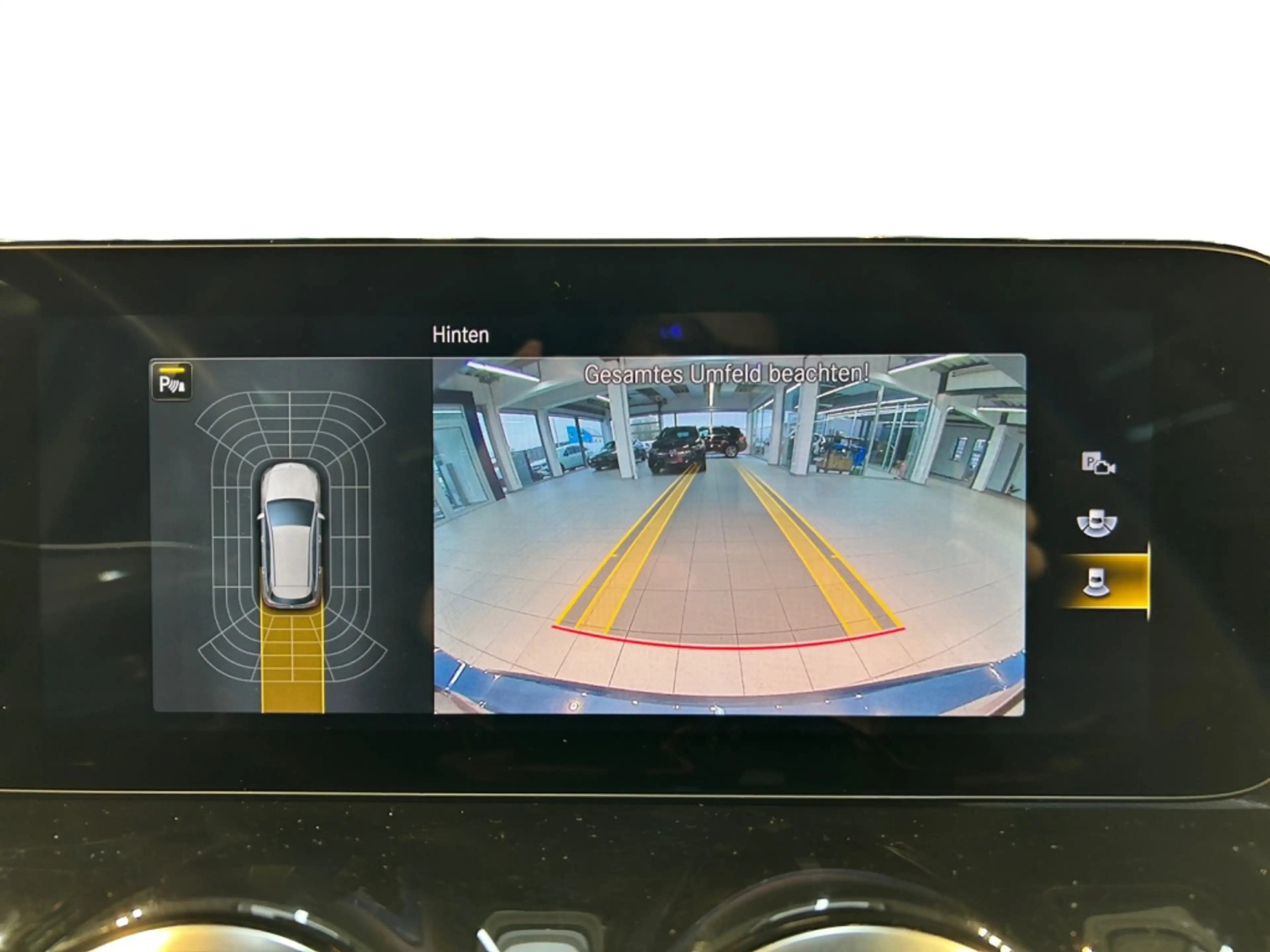 Mercedes-Benz B 180 AMG AMG+MBUX+Wide+Cam+LED+Navi+AUT+PTS+SHZ — photo 8