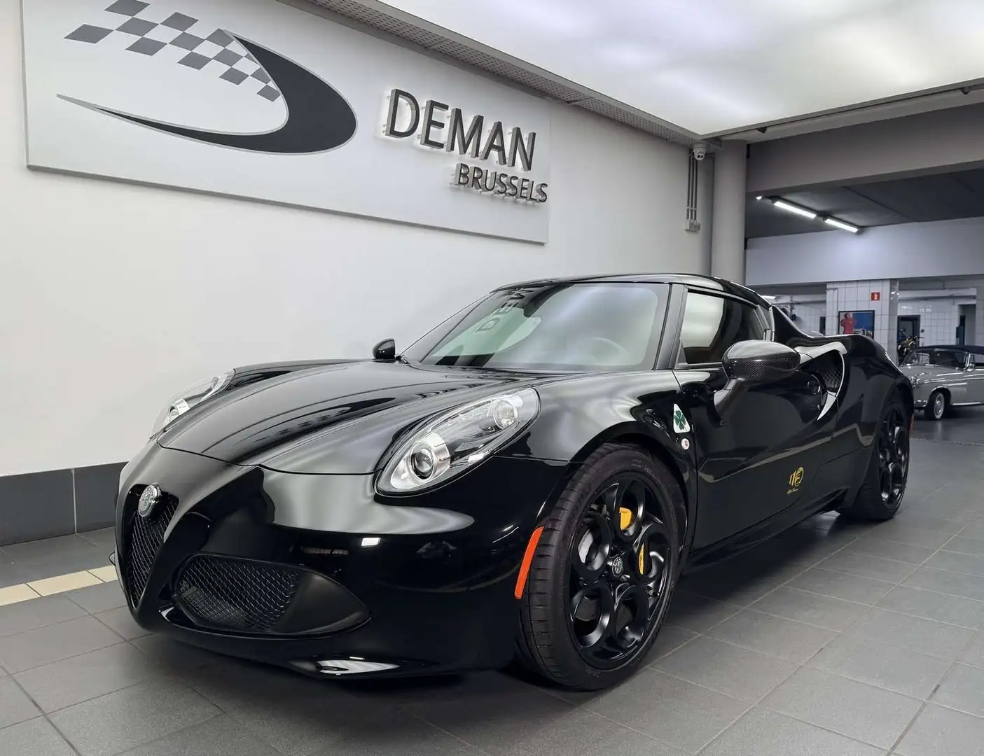 Alfa Romeo 4C * Edizione Speciale * N56/100 * Akrapovic Zwart - 1