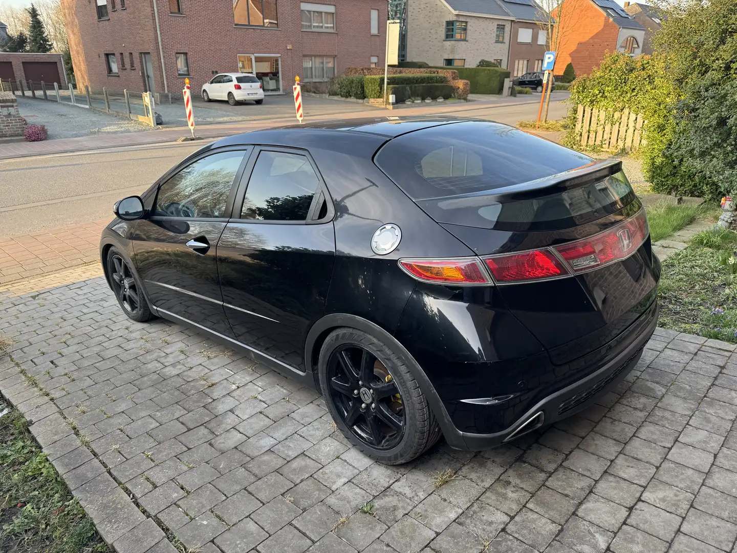 Honda Civic 1.8i-VTEC Executive - 2