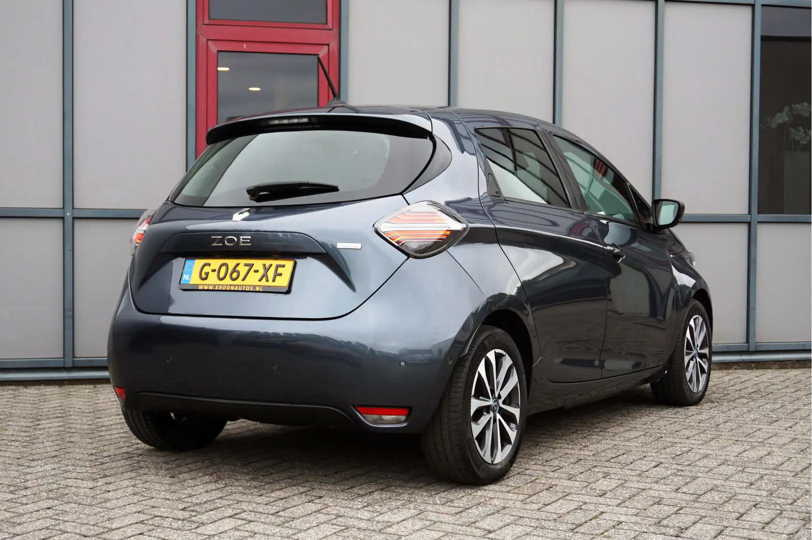 Renault ZOE R135 Edition One 52kWh KOOP ACCU SOH 92% Grau - 2