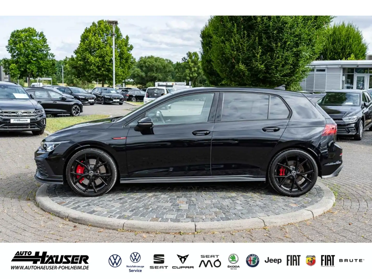 Volkswagen Golf GTI VIII Clubsport 2.0 TSI DSG NAVI H&K KAMERA MATRIX crna - 2