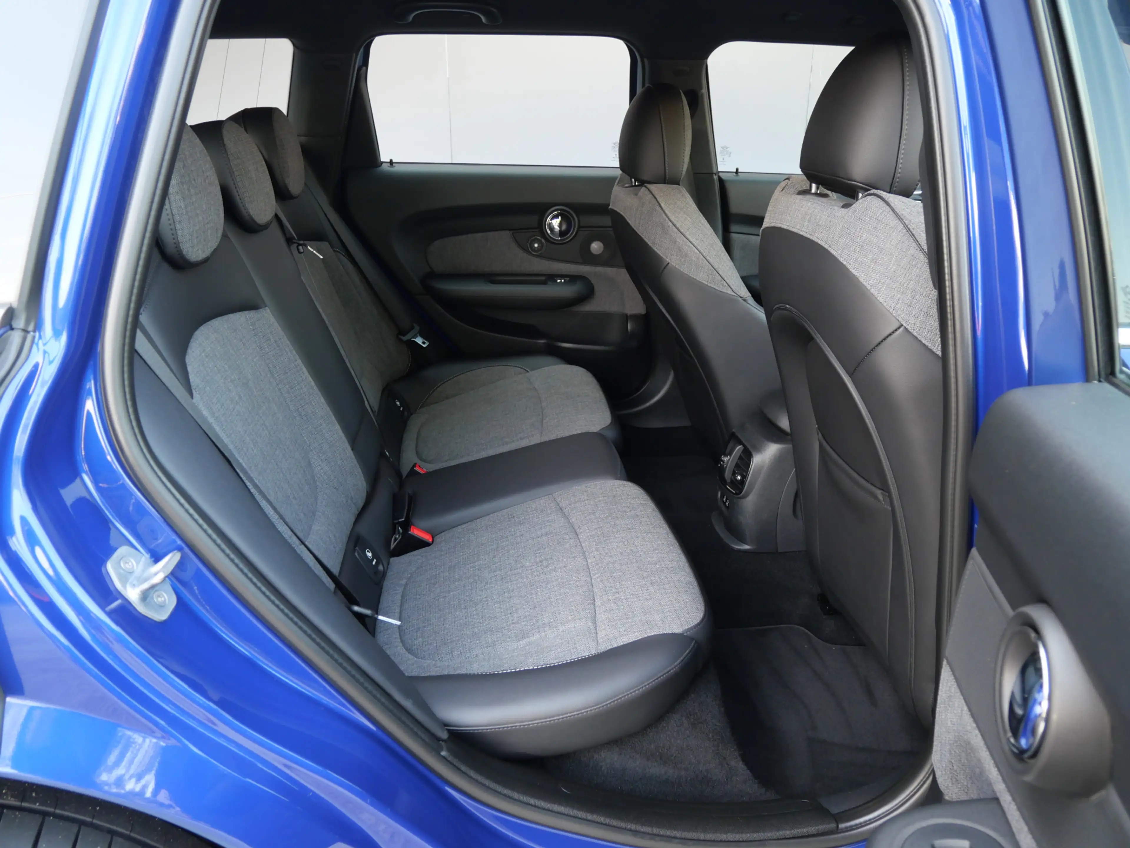 MINI Cooper Clubman 1.5 CHILI | CARPLAY | LED | UNION JACK | H/K | FAC — photo 9
