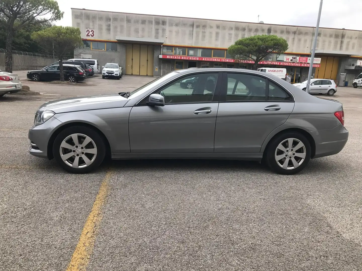 Mercedes-Benz C 200 Gris - 2