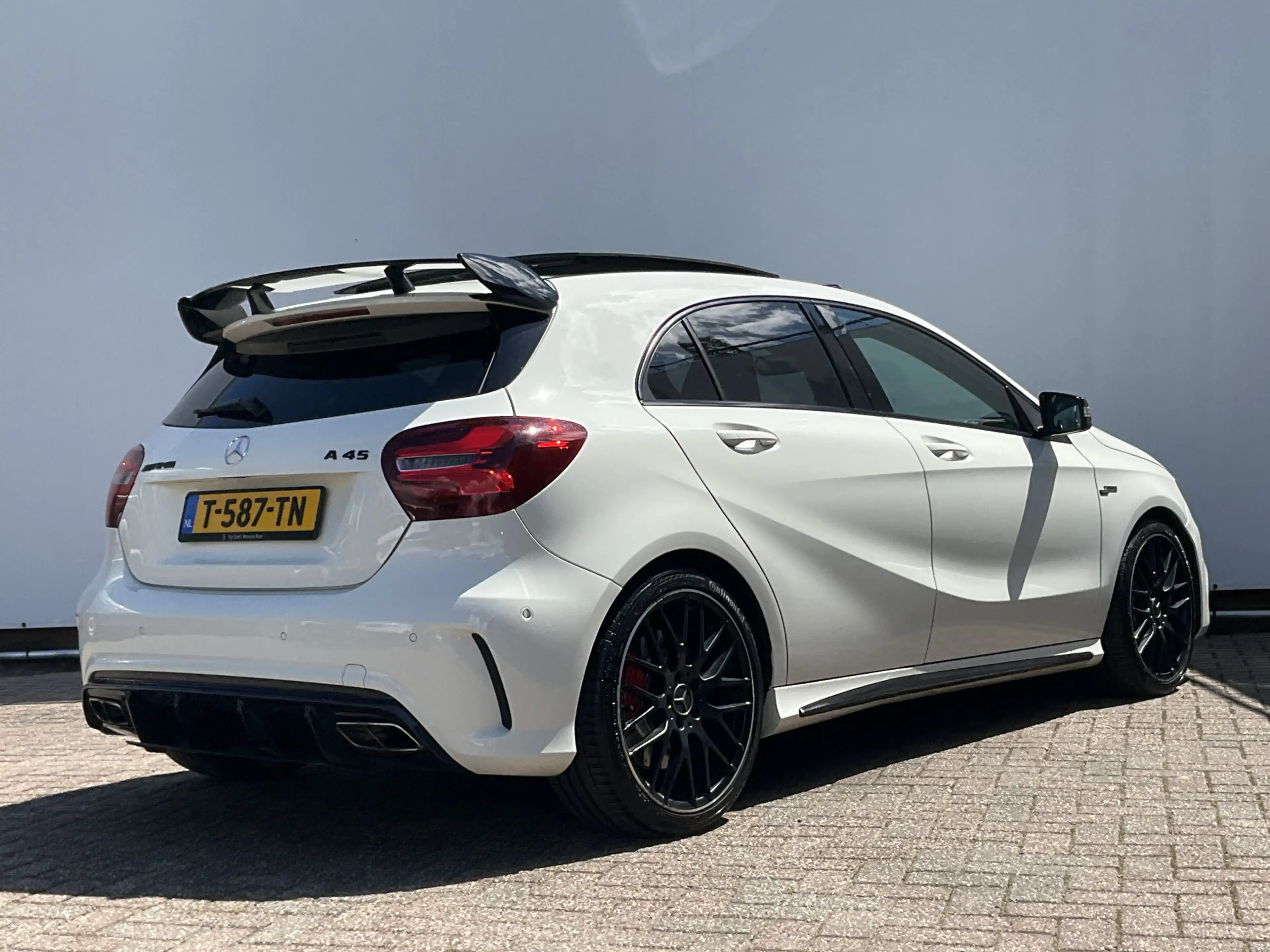 Mercedes-Benz A 45 AMG 4MATIC Pano.dak Leer Voll.Onderhoud — photo 9