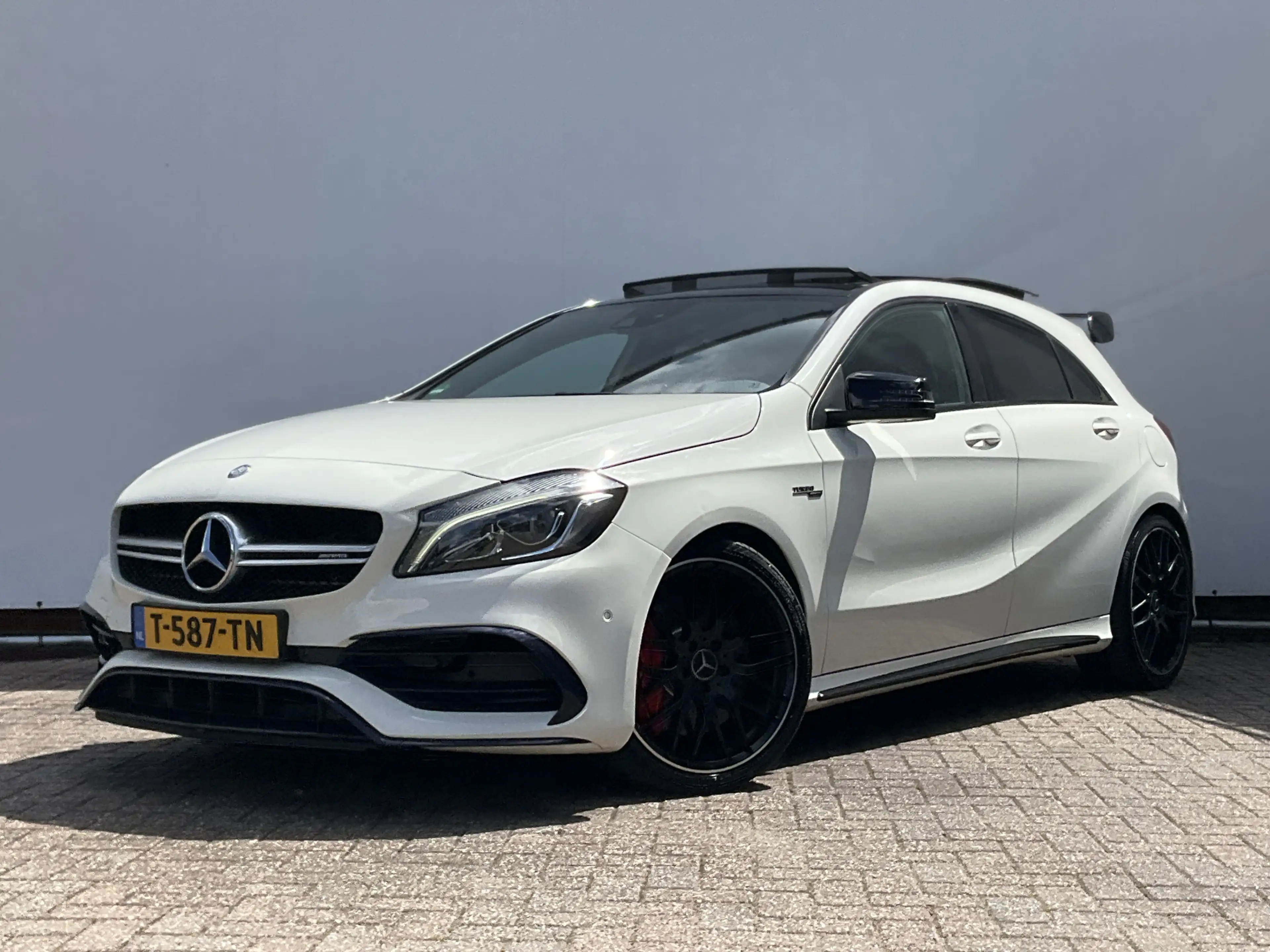 Mercedes-Benz A 45 AMG 4MATIC Pano.dak Leer Voll.Onderhoud — photo 8