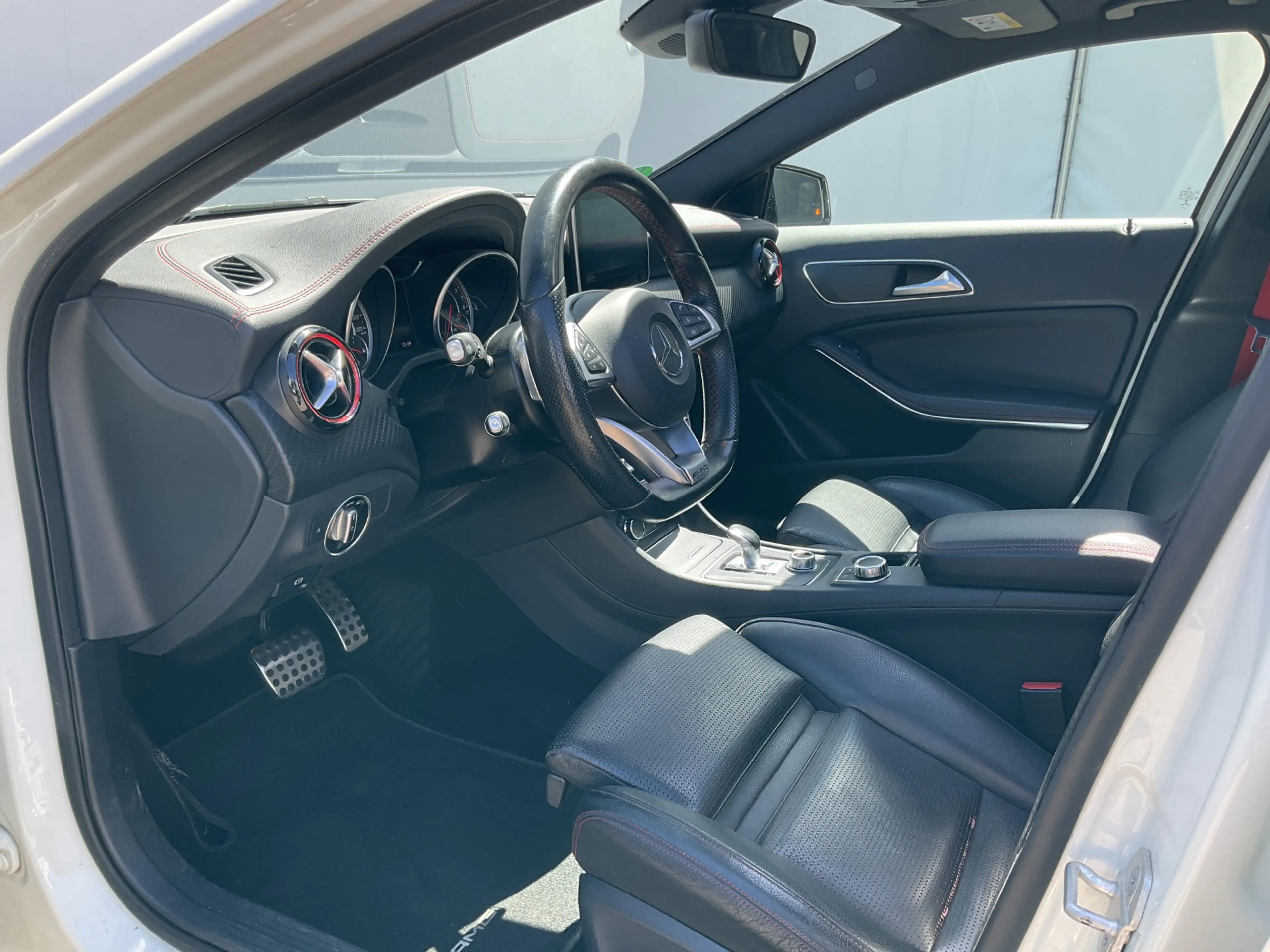 Mercedes-Benz A 45 AMG 4MATIC Pano.dak Leer Voll.Onderhoud — photo 14