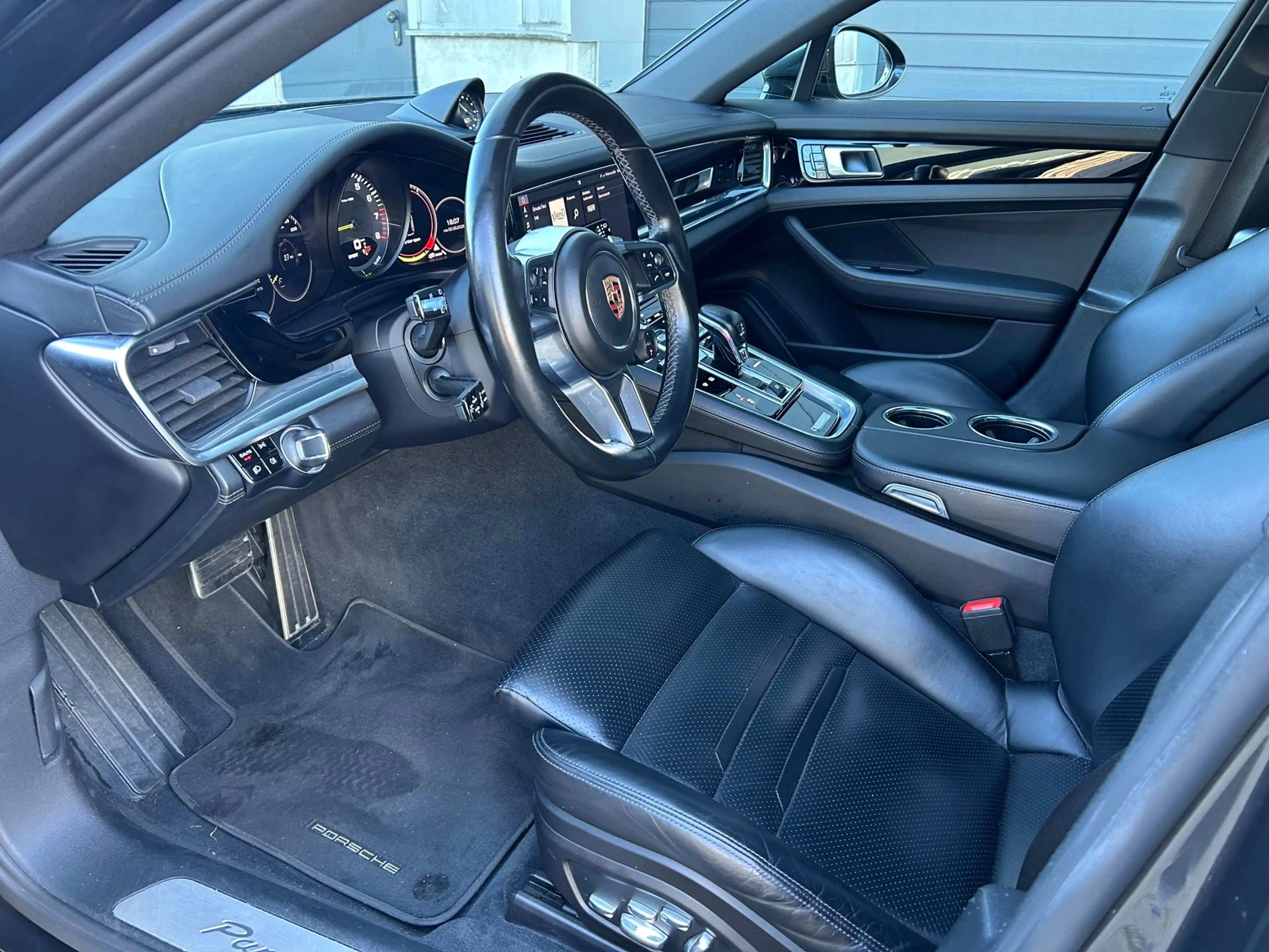 Porsche Panamera Sport Turismo 2.9 4 E-Hybrid 2019 — photo 11