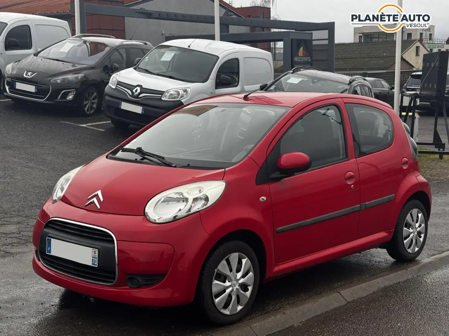 Citroen C1 1.0i  BERLINE Confort. Rouge - 1