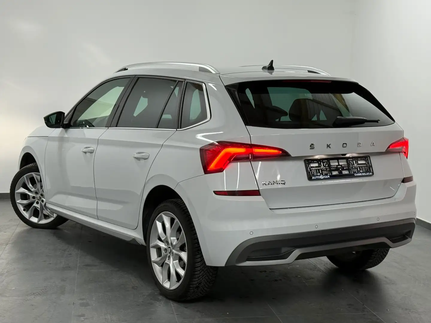 Skoda Kamiq 1.0 TSI Euro6d - Navi - Camera - Carplay - 1erMain Weiß - 2