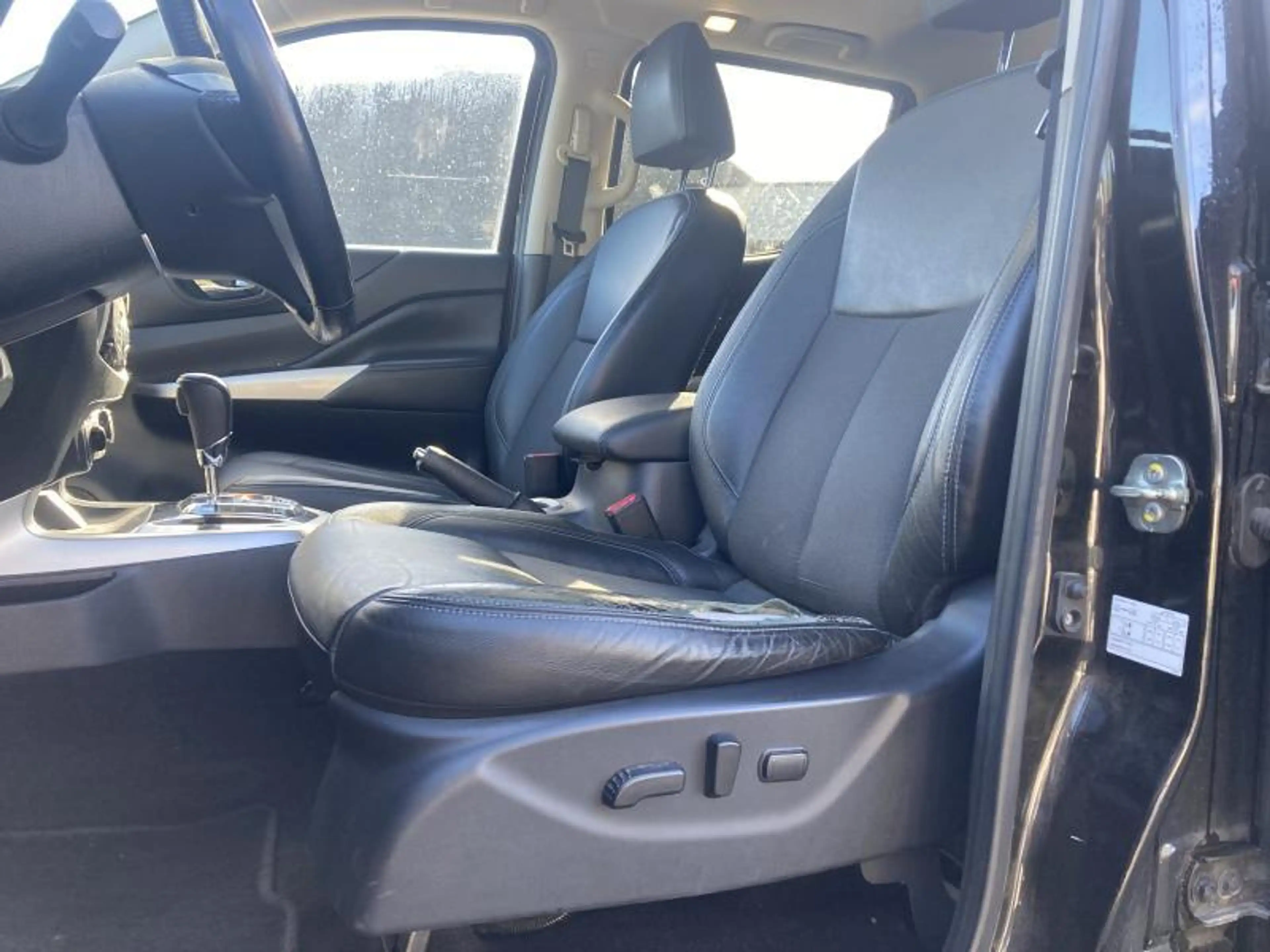 Nissan Navara N-GUARD full GARANTIE!NO TVA! — photo 14