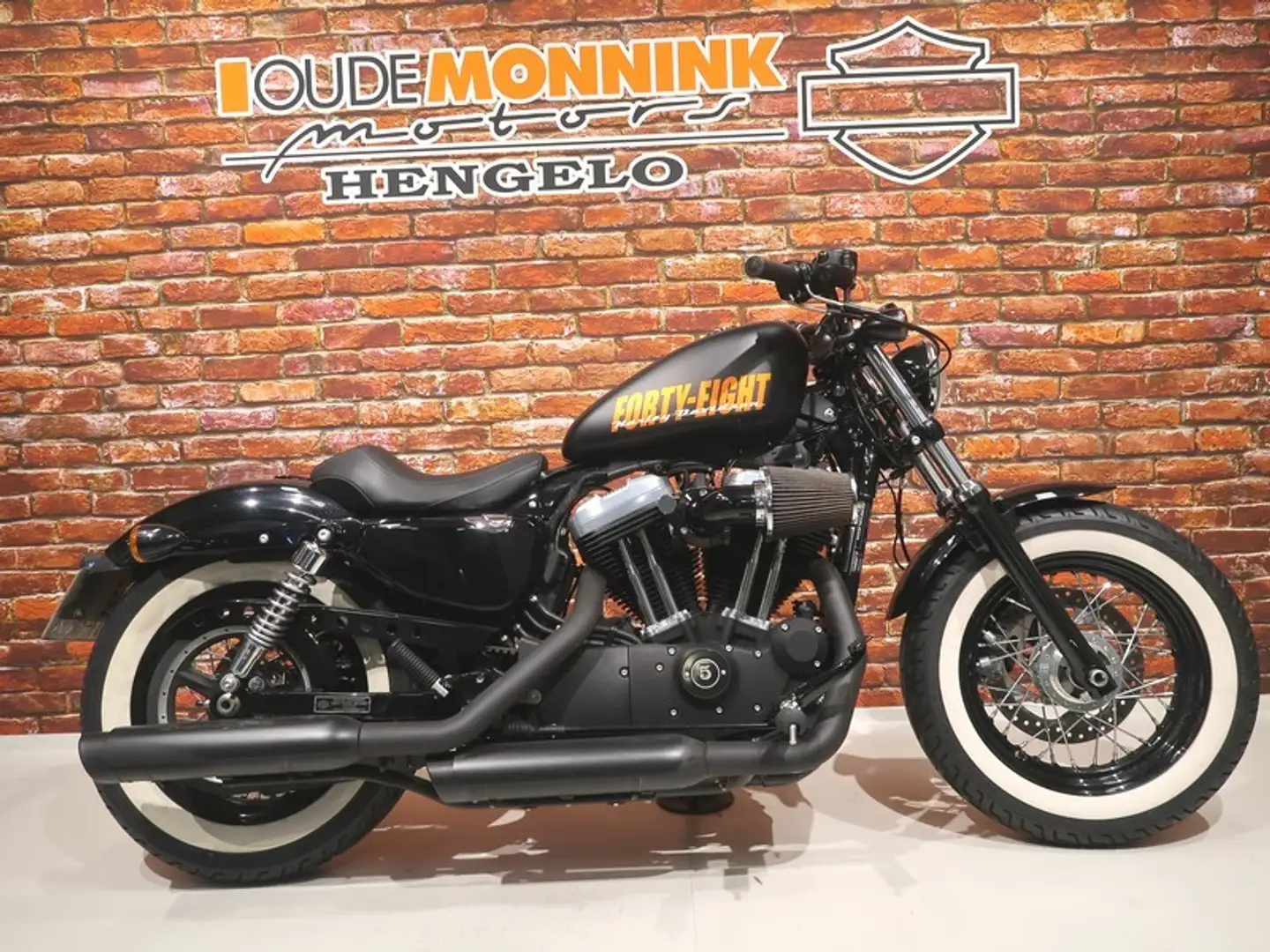 Harley-Davidson XL 1200 X Forty Eight Negro - 1