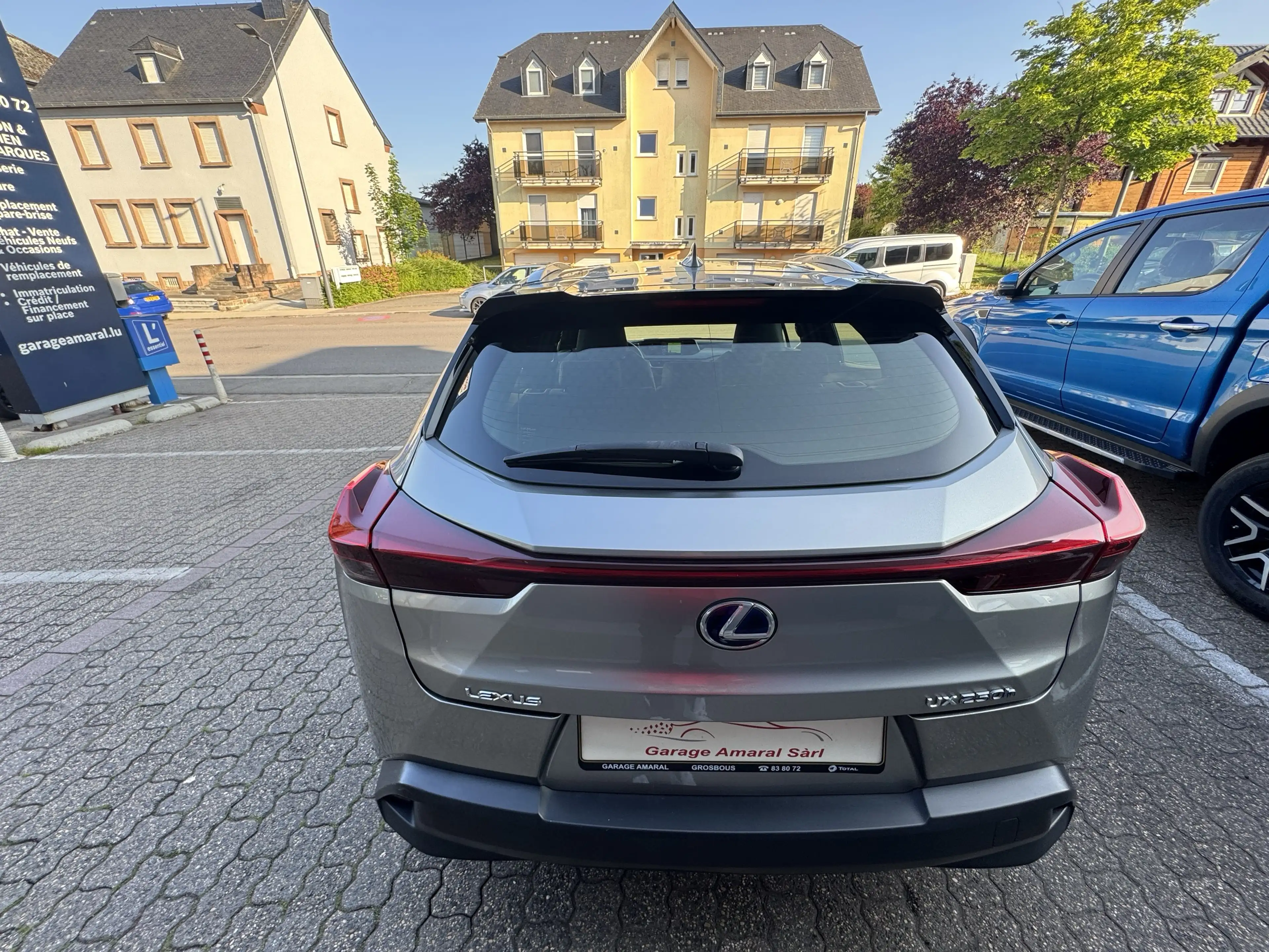 Lexus UX 250h LAUNCH EDITION BI-LED NAVI KEY- LESS — photo 8