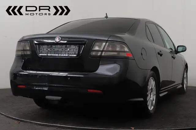 Saab 9-3 view 8
