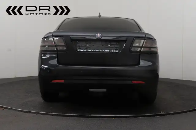 Saab 9-3 view 10