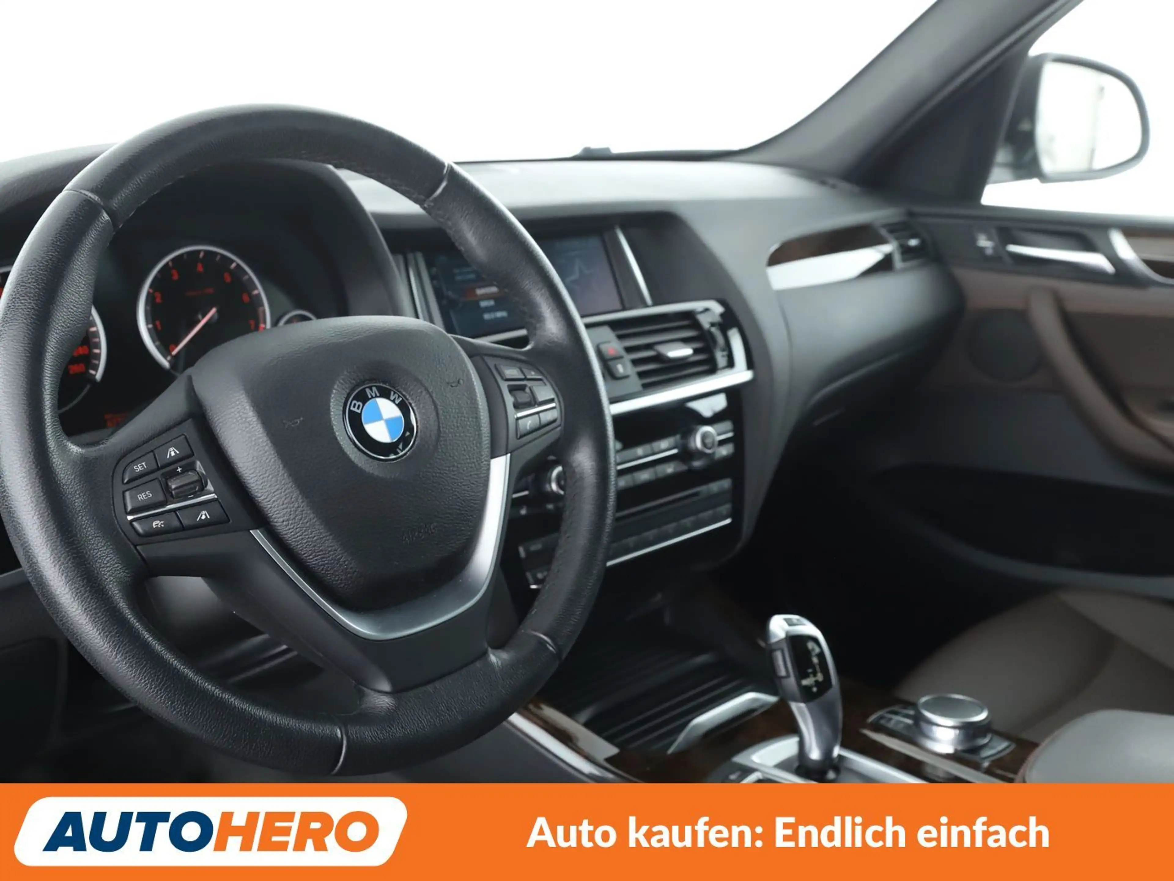 BMW X3 xDrive 35i Aut.*NAVI*BiXENON*CAM*ACC*SHZ*ALU* — photo 11
