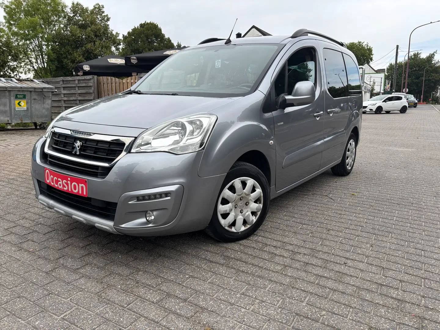 Peugeot Partner Partner Tepee 1.6 BlueHDi Active S Gris - 1
