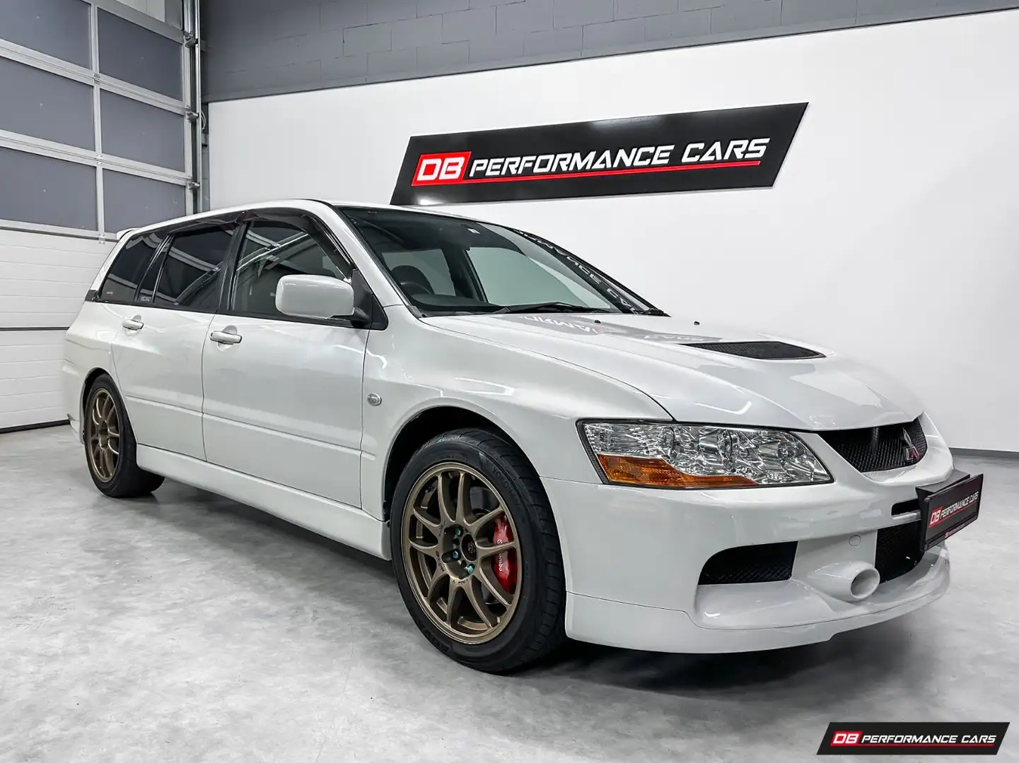 Mitsubishi Lancer Evolution IX Wagon GT-A Weiß - 1