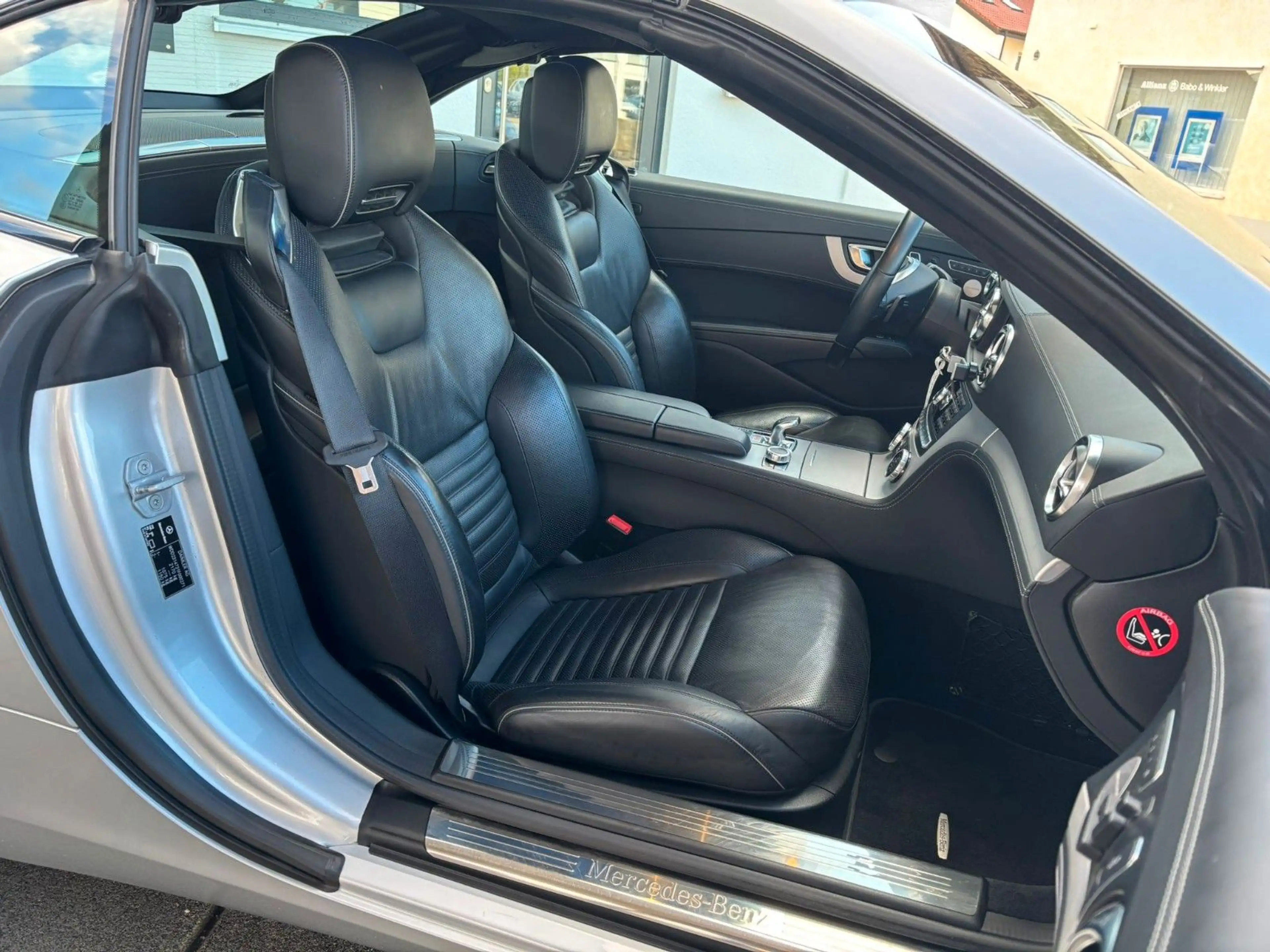 Mercedes-Benz SL 500 *AMG/Comand/Xenon/B&O* — photo 13
