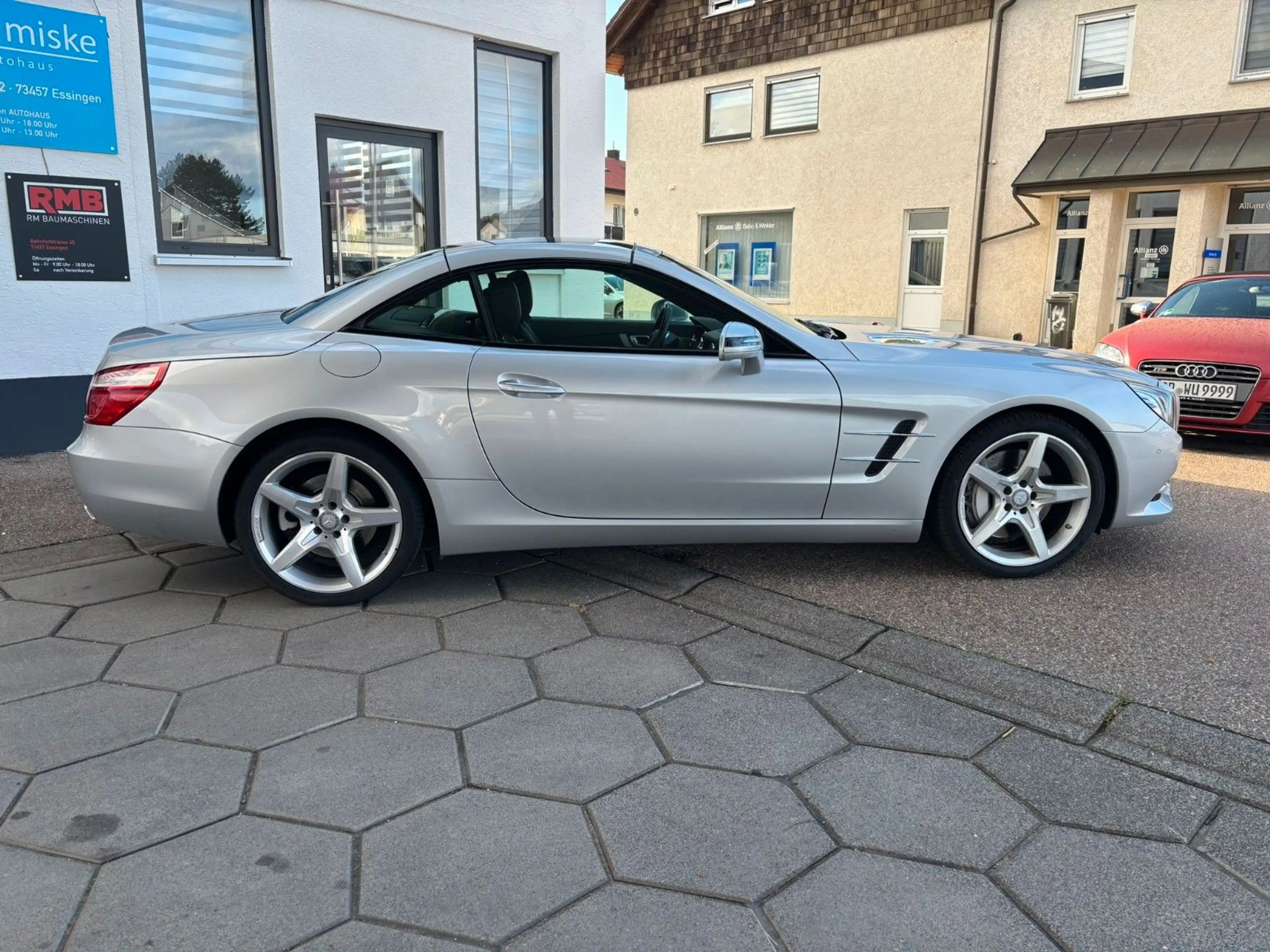 Mercedes-Benz SL 500 *AMG/Comand/Xenon/B&O* — photo 7