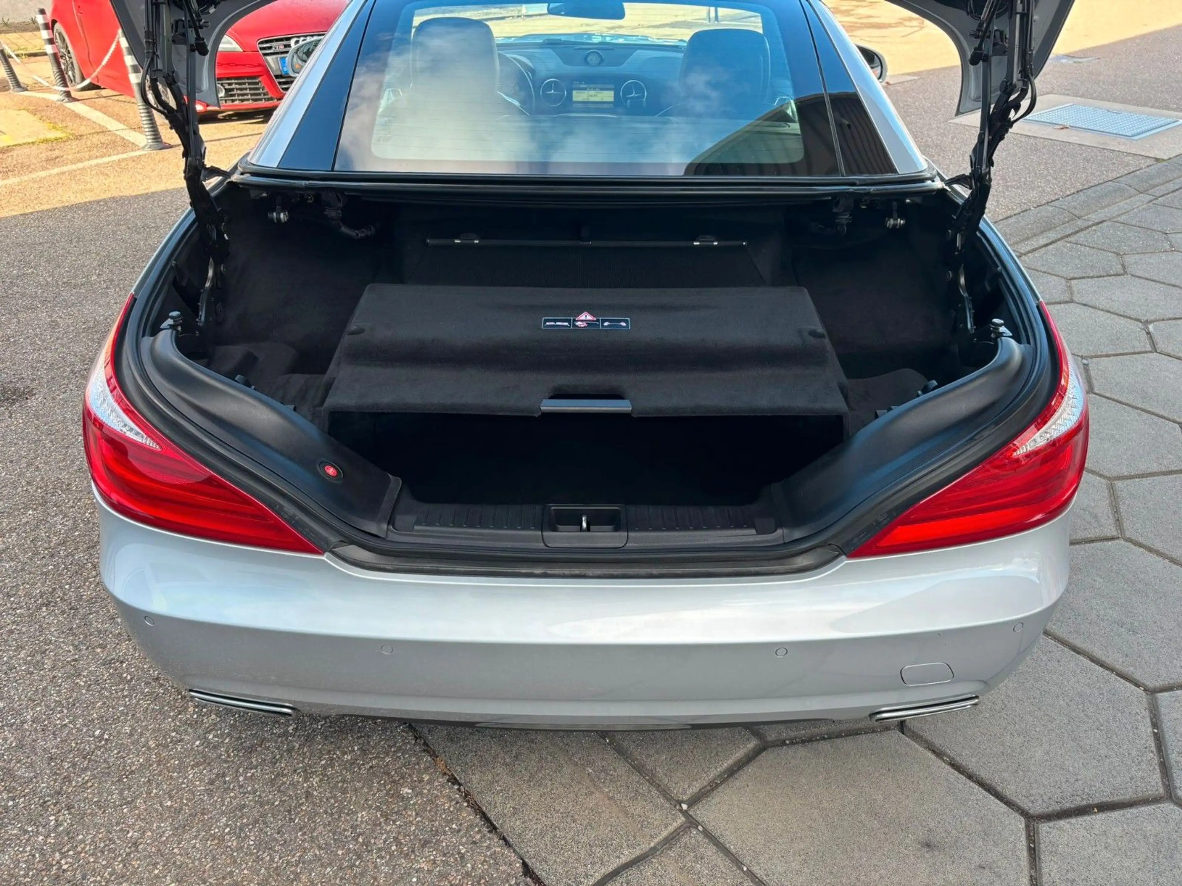 Mercedes-Benz SL 500 *AMG/Comand/Xenon/B&O* — photo 11