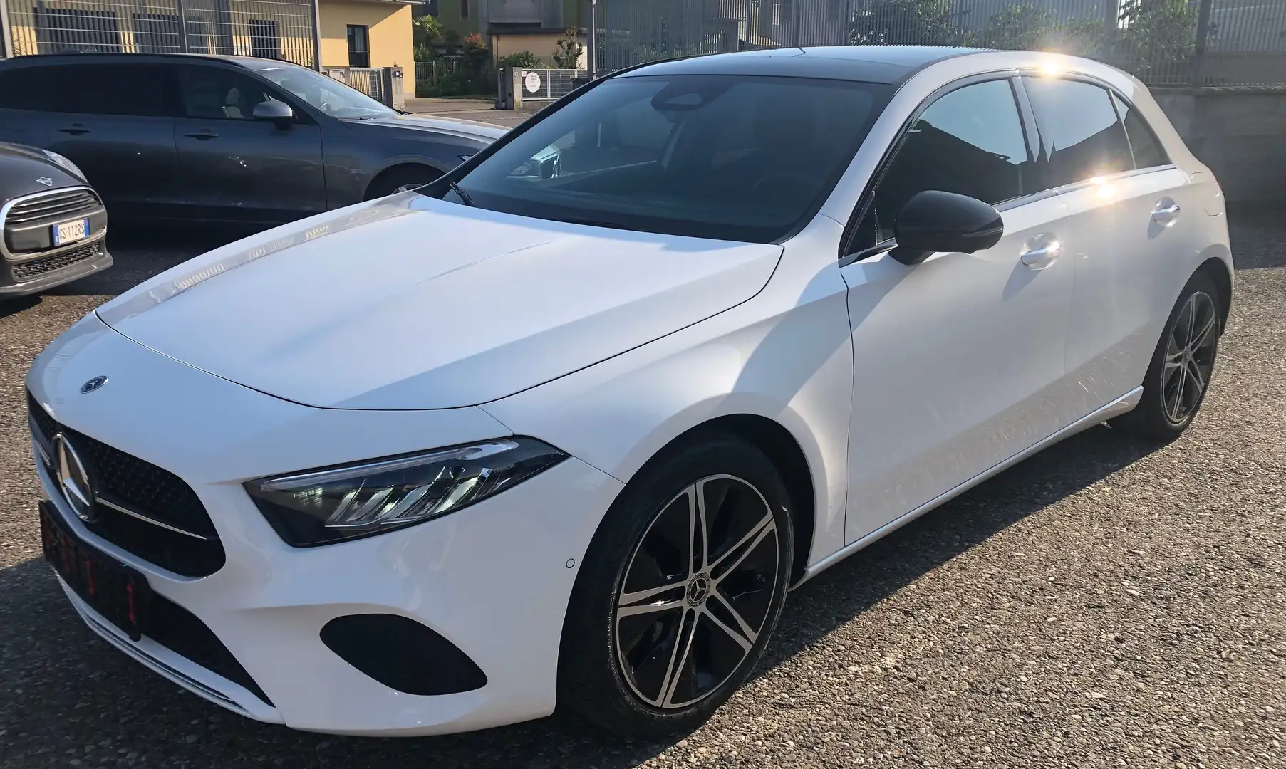 Mercedes-Benz A 180 d Progressive Advanced Plus auto Tetto Panorama Blanco - 1
