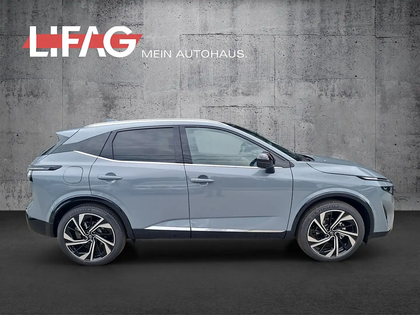 Nissan Qashqai 1,3 DIG-T MHEV Tekna+ Xtronic *ab €34.990,-* Grau - 2