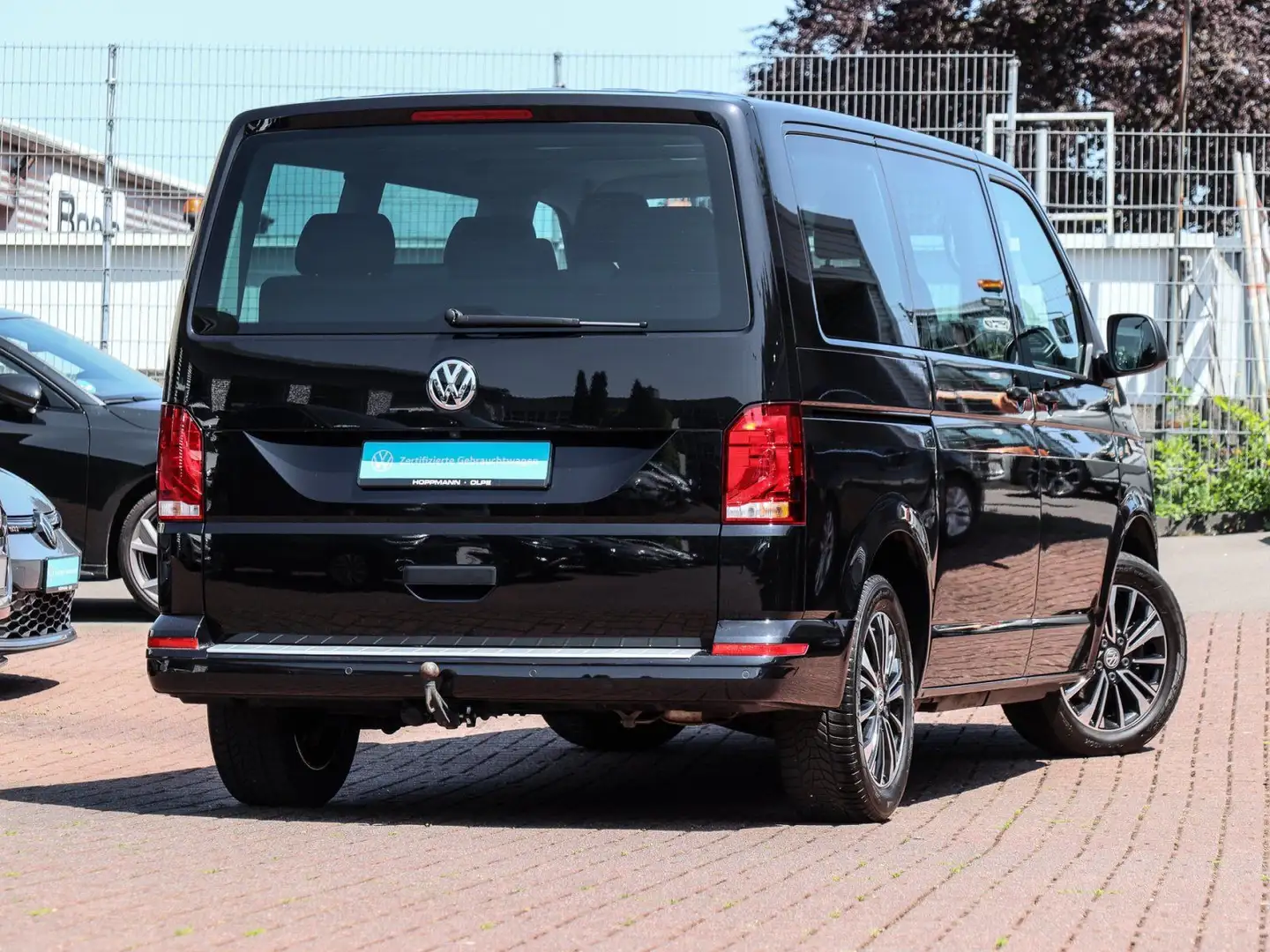 Volkswagen T6.1 Multivan 2.0 TDI ACC AHK STANDHEIZUNG KAMER Schwarz - 2