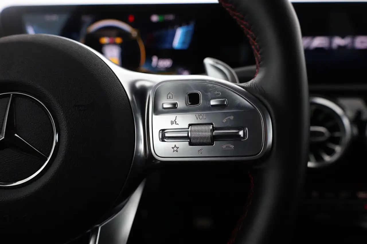 Mercedes-Benz CLA Shooting Brake 4Matic Panorama Kamera, миниатюра 16
